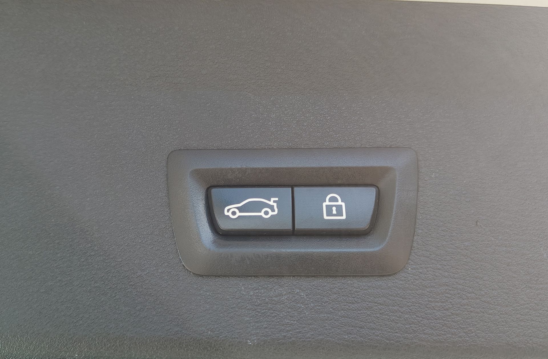 BMW X1 sDrive18d - foto 14