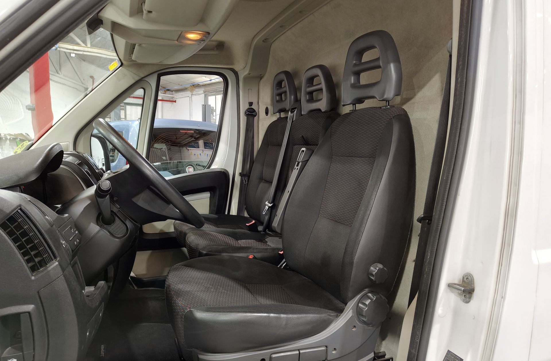 Citroën Jumper Furgon HDi 130 30 L1H1 - foto 8