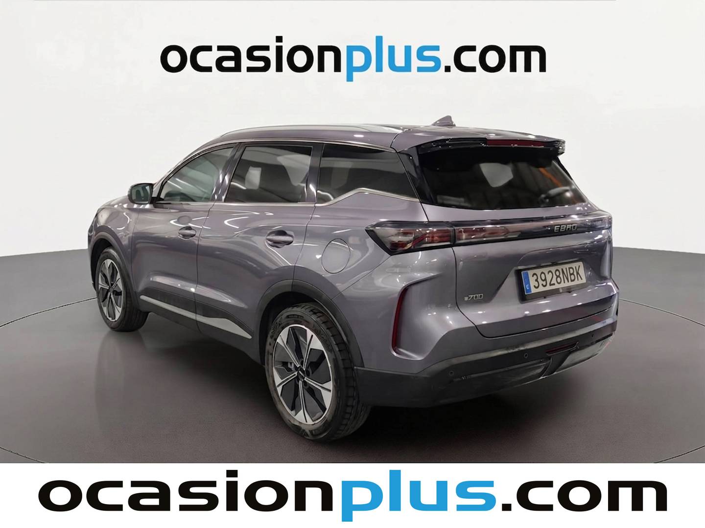 Foto delantera EBRO S700 EBRO S700 1.6 TGDI Luxury 7 DCT (147 CV) derecha