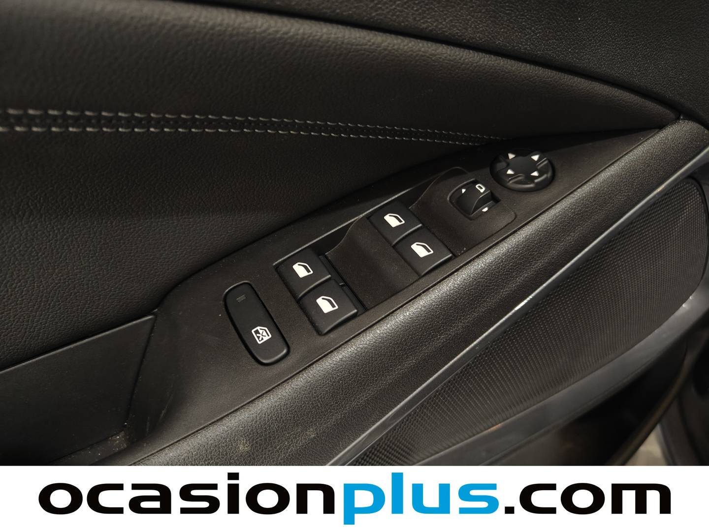 Foto Opel Crossland Opel Crossland 1.2 Elegance Auto  (130 CV)