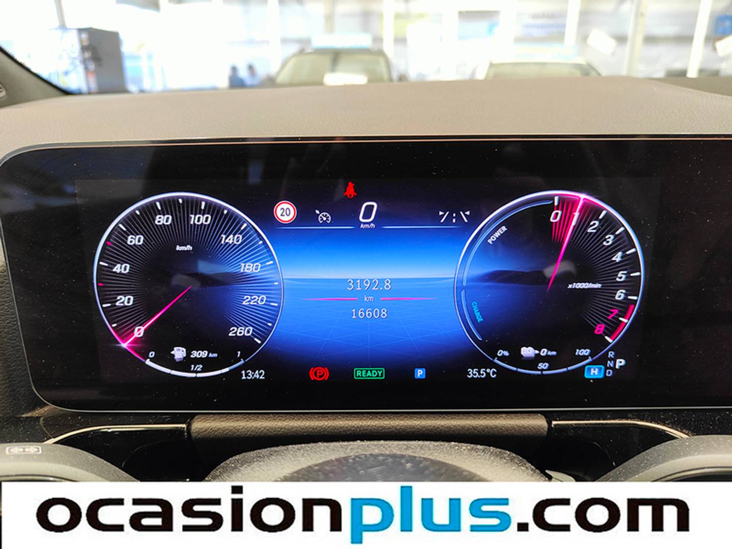 Foto Mercedes Clase B Mercedes-Benz Clase B 250 e  (218 CV) Pack AMG