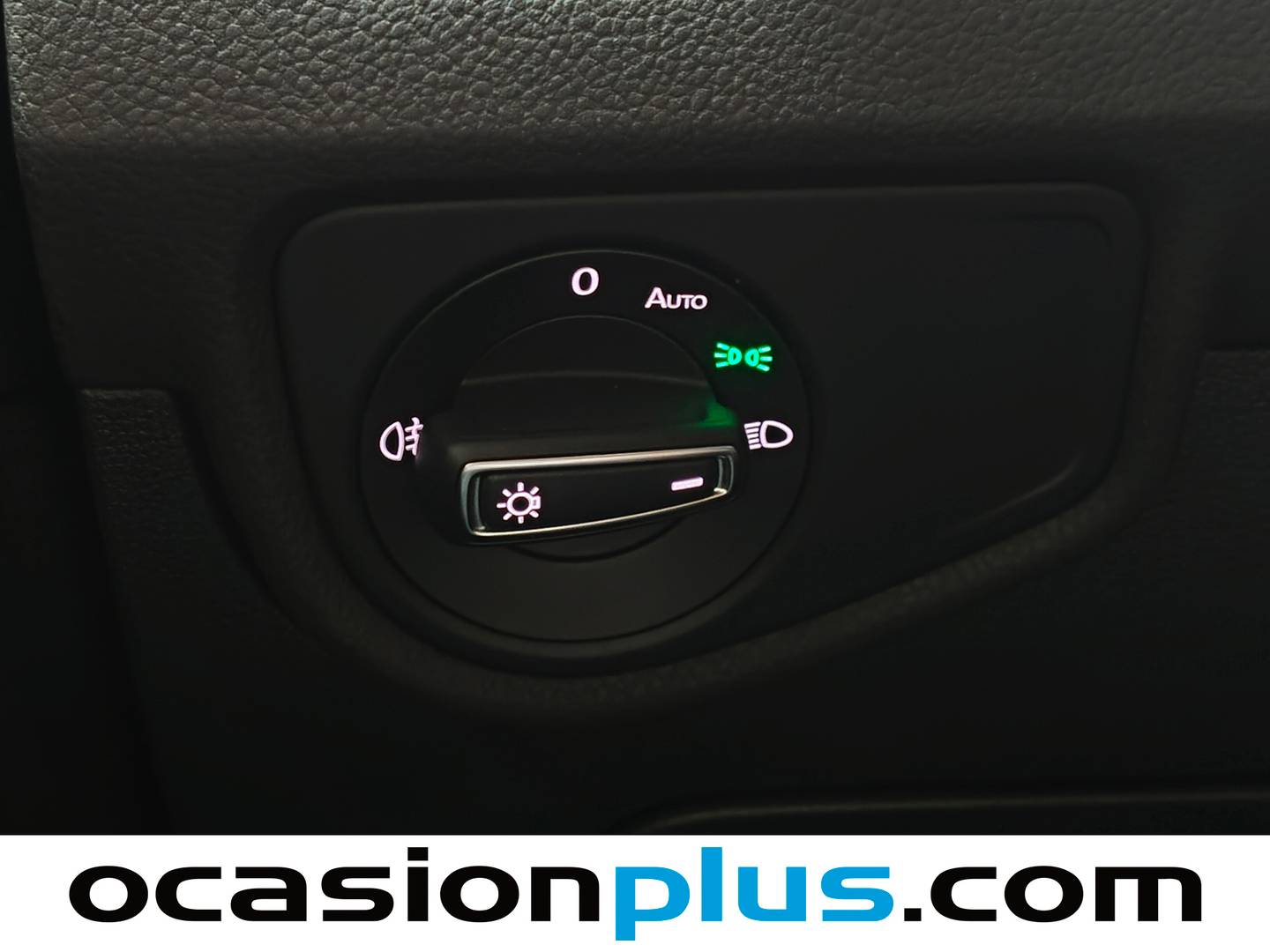 Volkswagen Touran Volkswagen Touran Sport 2.0 TDI (150 CV) Pack R-Line de ocasión