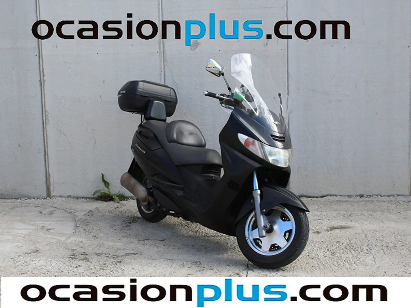 Foto Suzuki BURGMAN 400 Suzuki BURGMAN 400 400 (31 CV)