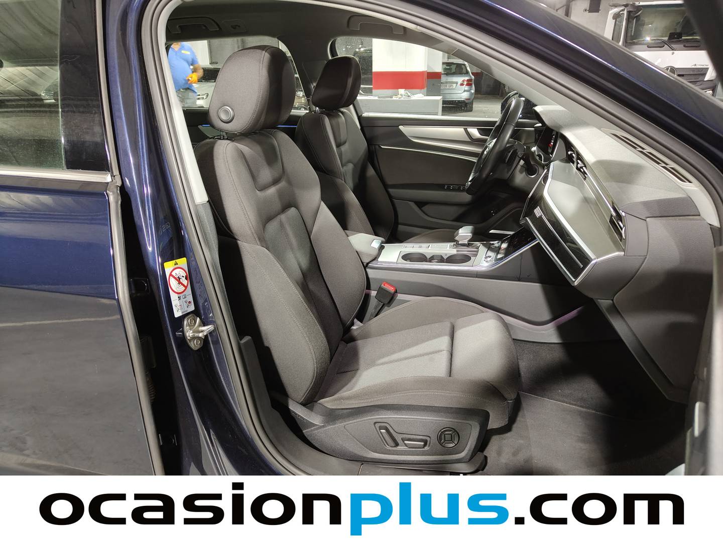 Foto Audi A6 Audi A6 Avant TFSIe Sport 50 TFSIe quattro-ultra (299 CV)