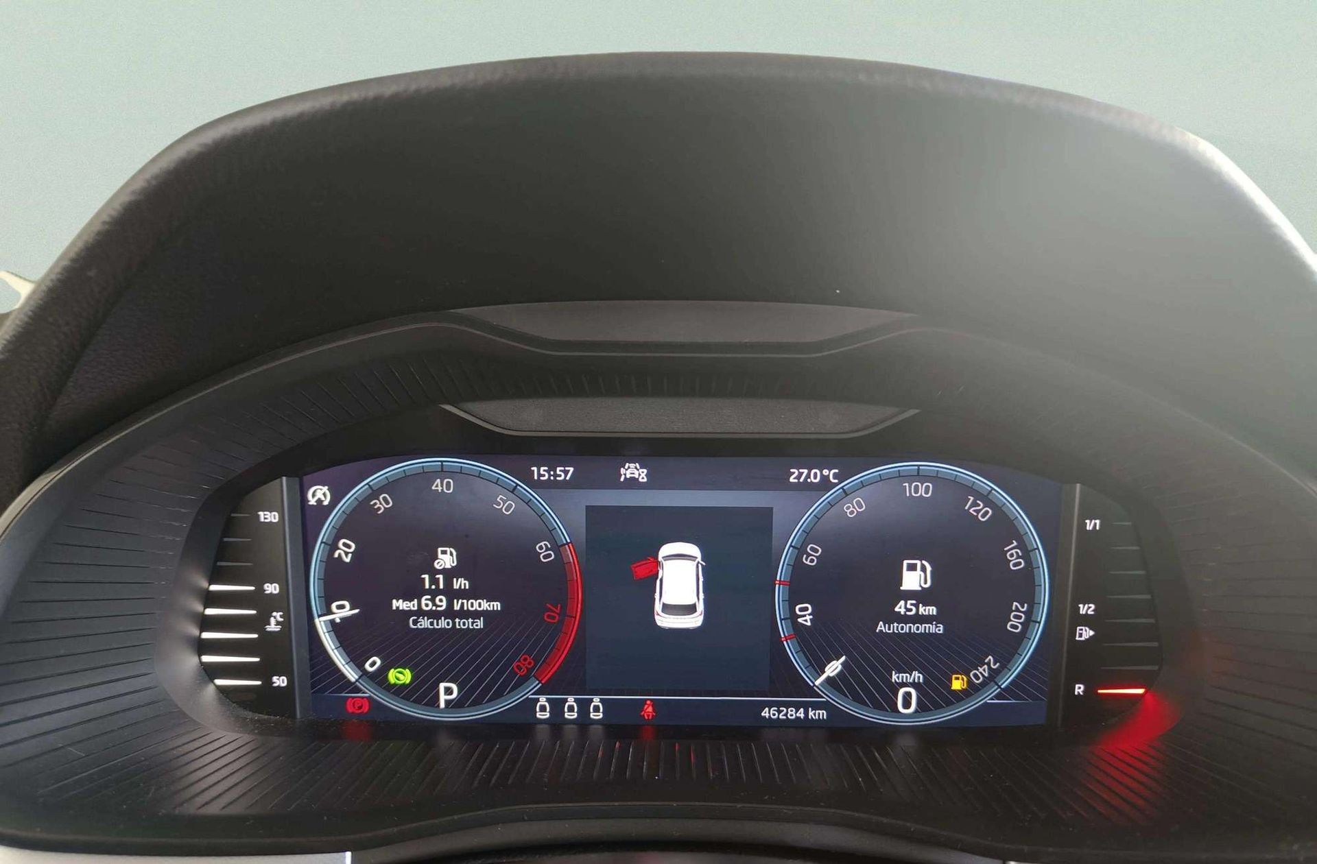 Škoda Kamiq 1.0 TSI Ambition DSG - foto 22