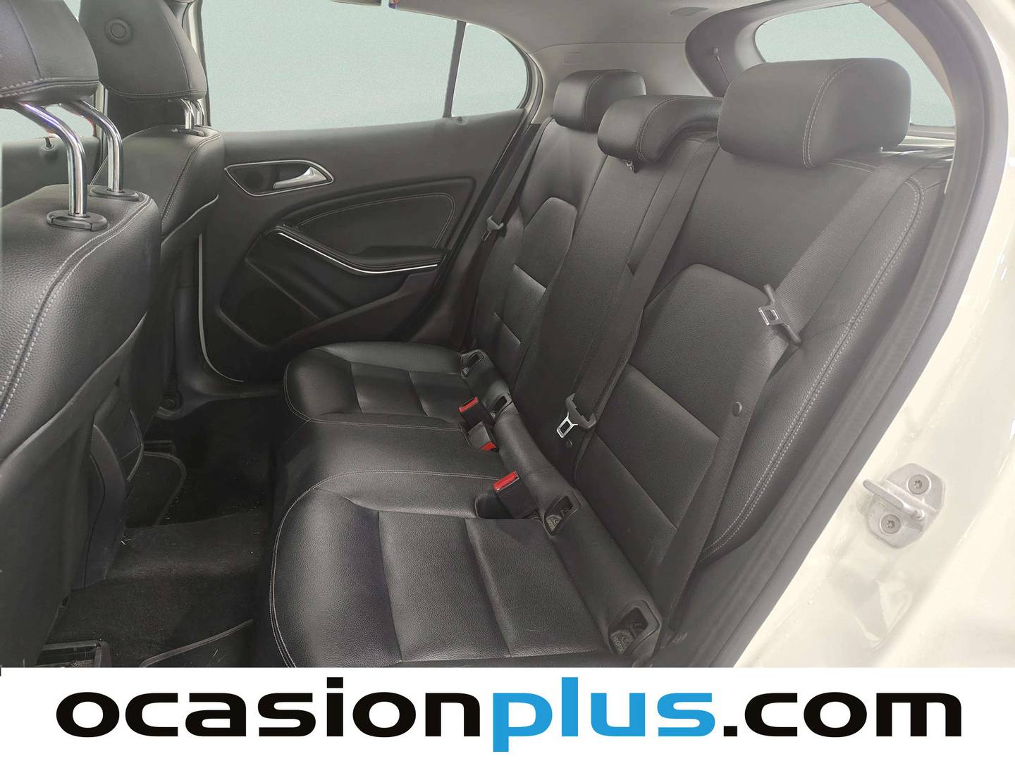 Foto asientos traseros Mercedes GLA Mercedes GLA 200 CDI Style (136 CV)
