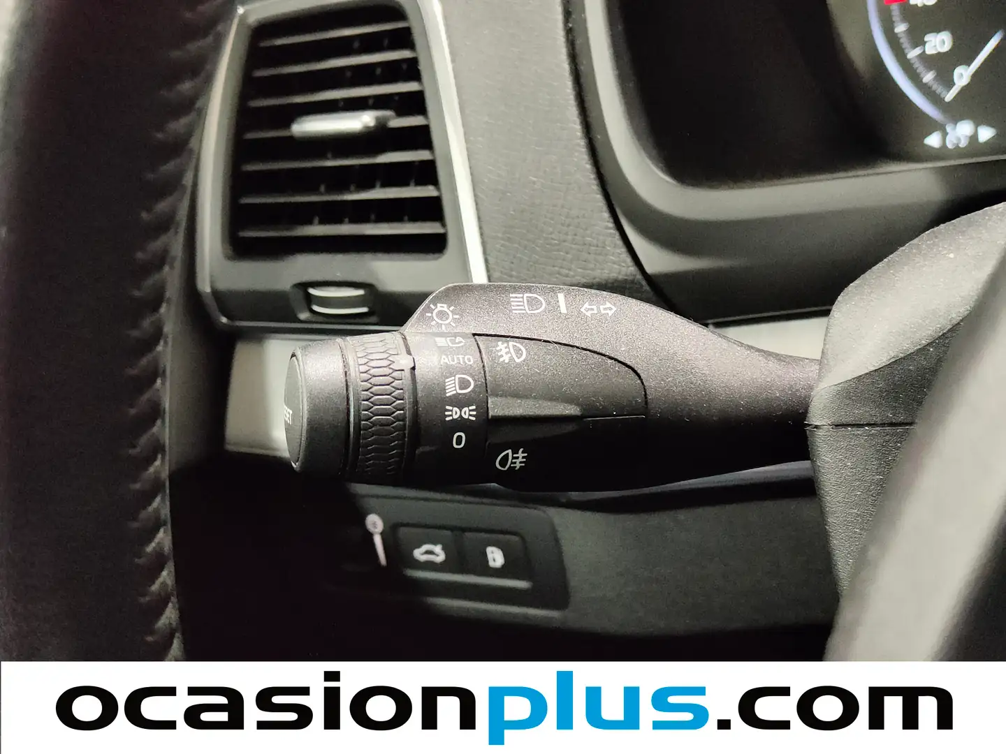 Foto Volvo XC90 Volvo XC90 T8 Business Plus AWD Auto (390 CV)