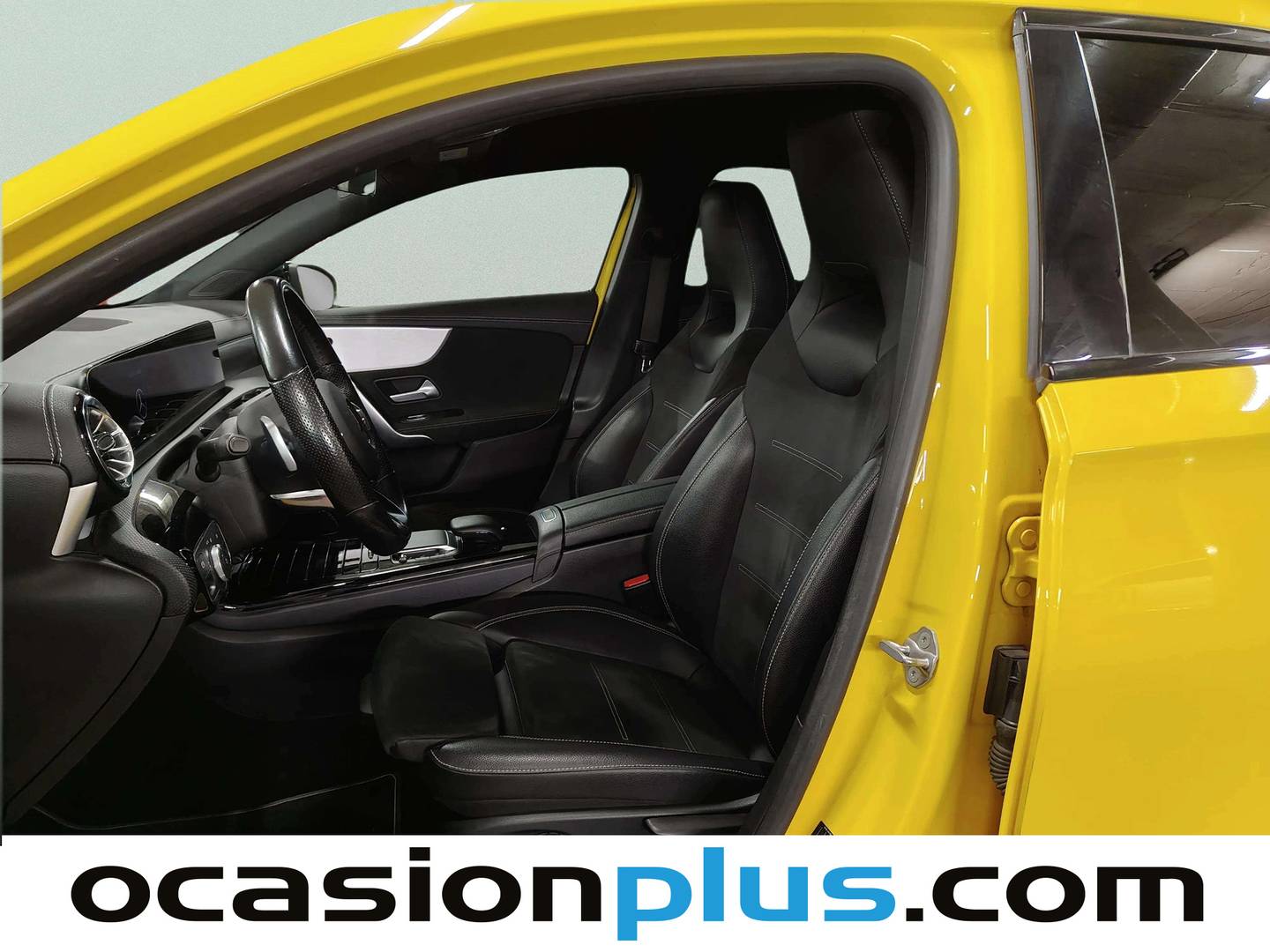 Foto asientos delanteros Mercedes Clase A Mercedes Clase A 180 d (116 CV) Pack AMG