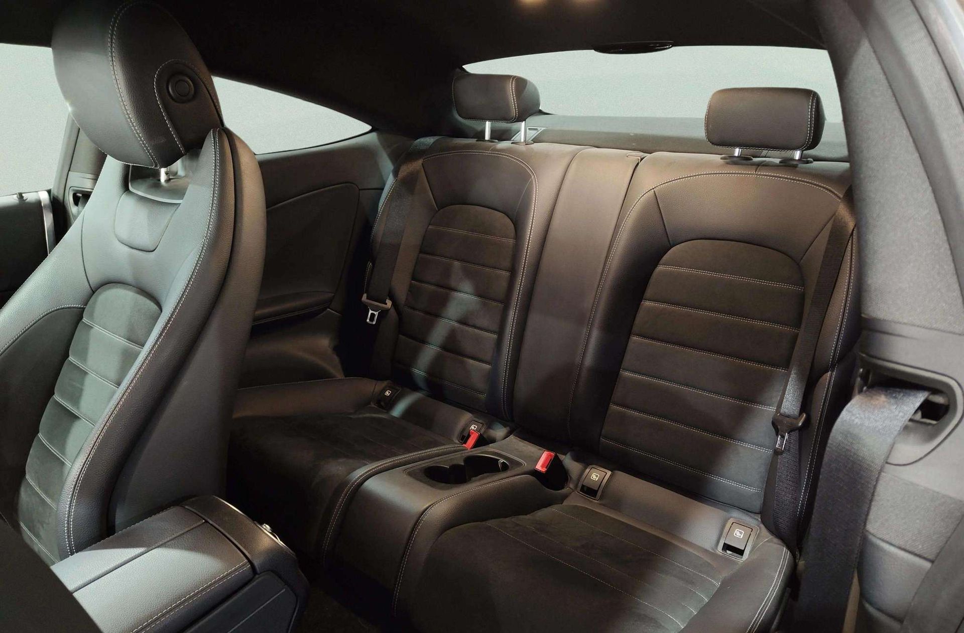Mercedes-Benz Clase C Coupe 220 d Pack AMG - foto 12