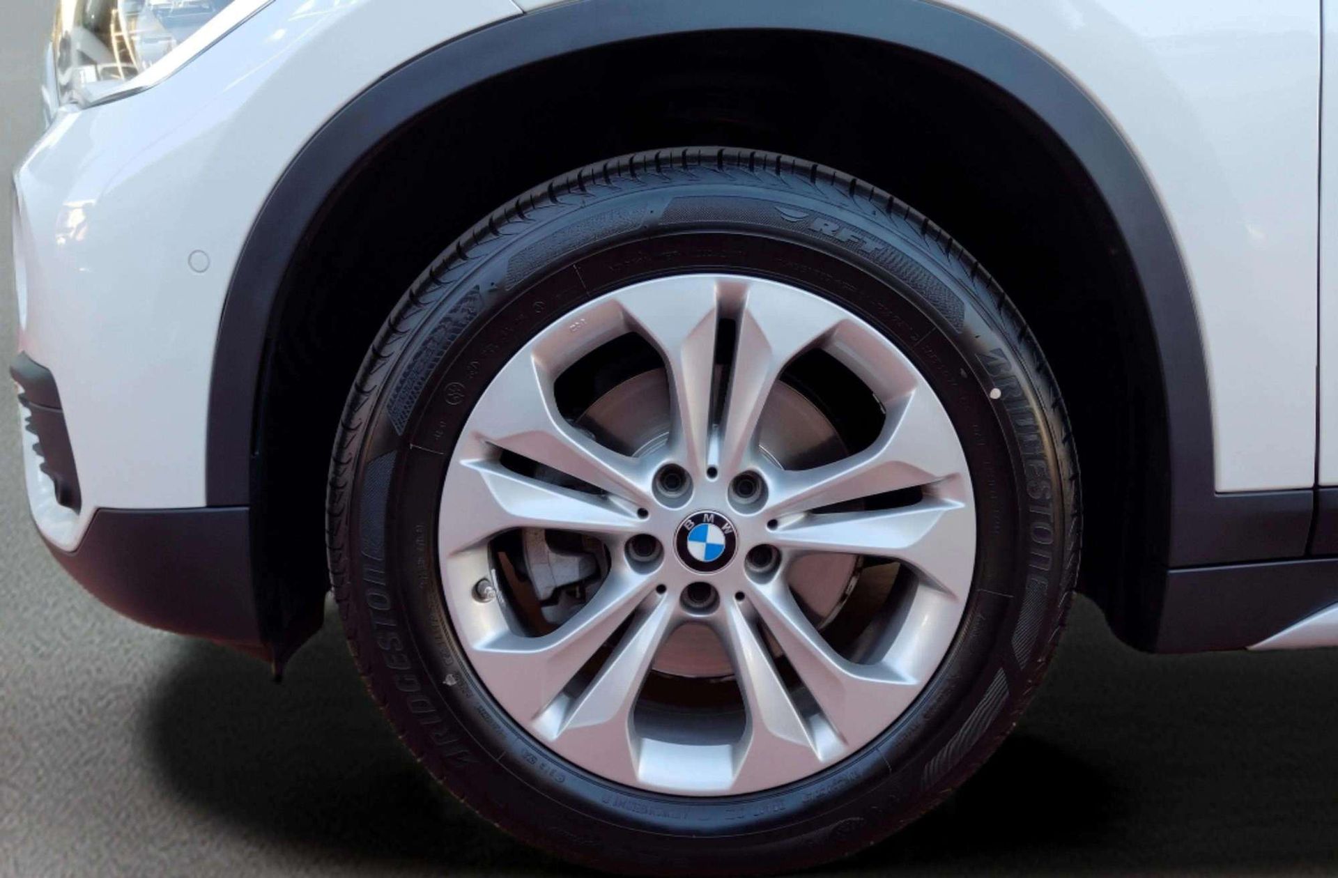 BMW X1 sDrive18d Business - foto 37