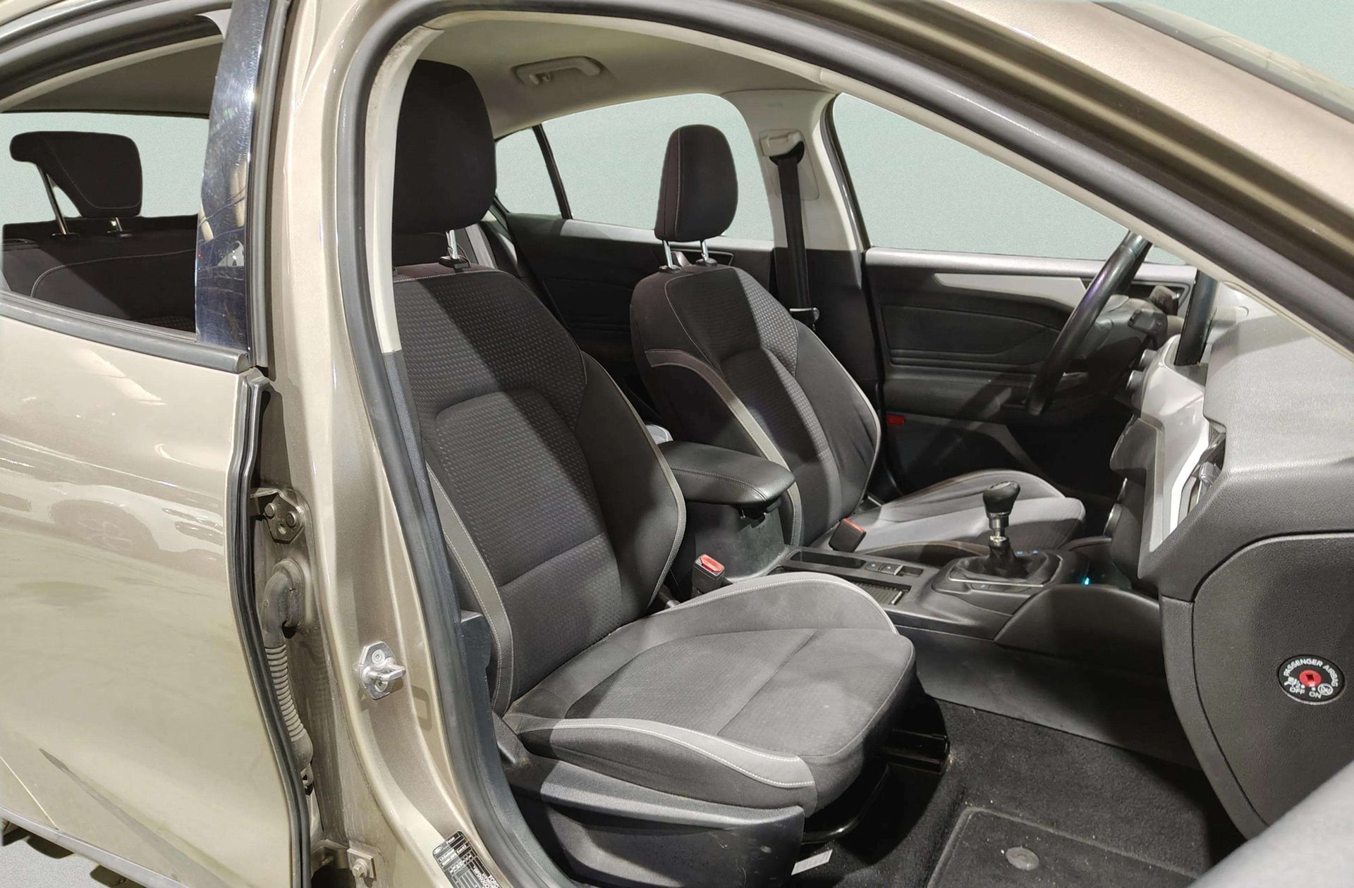 Ford Focus 1.0 EcoBoost Trend+ - foto 16