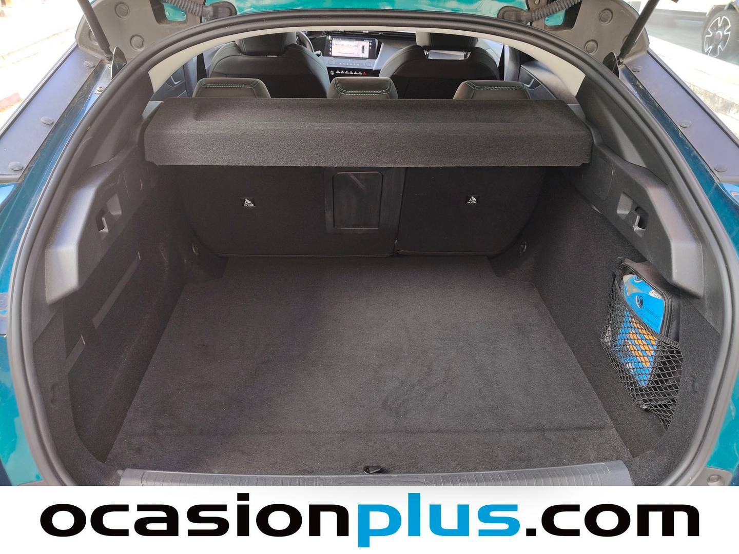 Fotos maletero Peugeot 408 Peugeot 408 Allure Hybrid eDCS6 (136 CV)