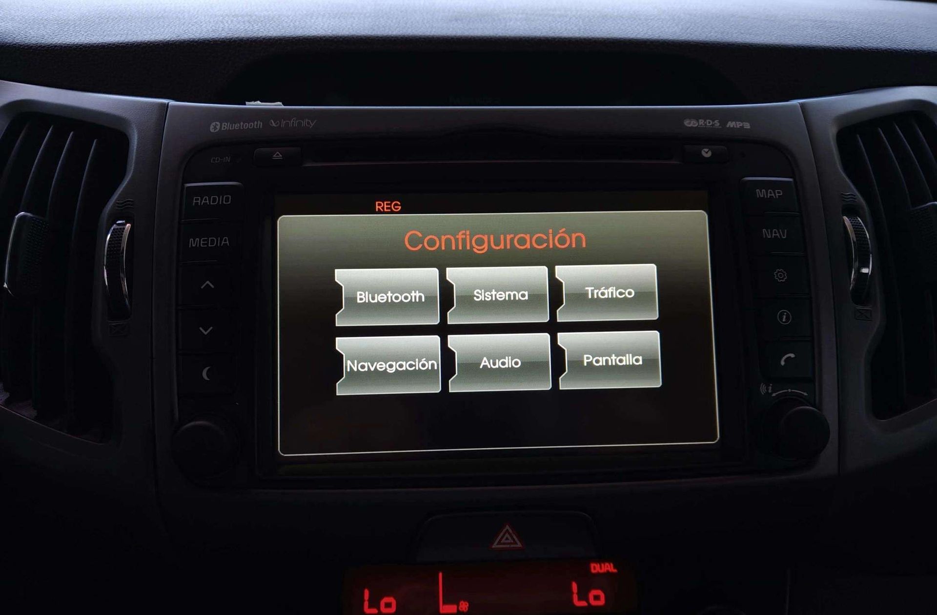 Kia Sportage 1.7 CRDi VGT x-Tech Eco-Dynamic 4x2 - foto 30
