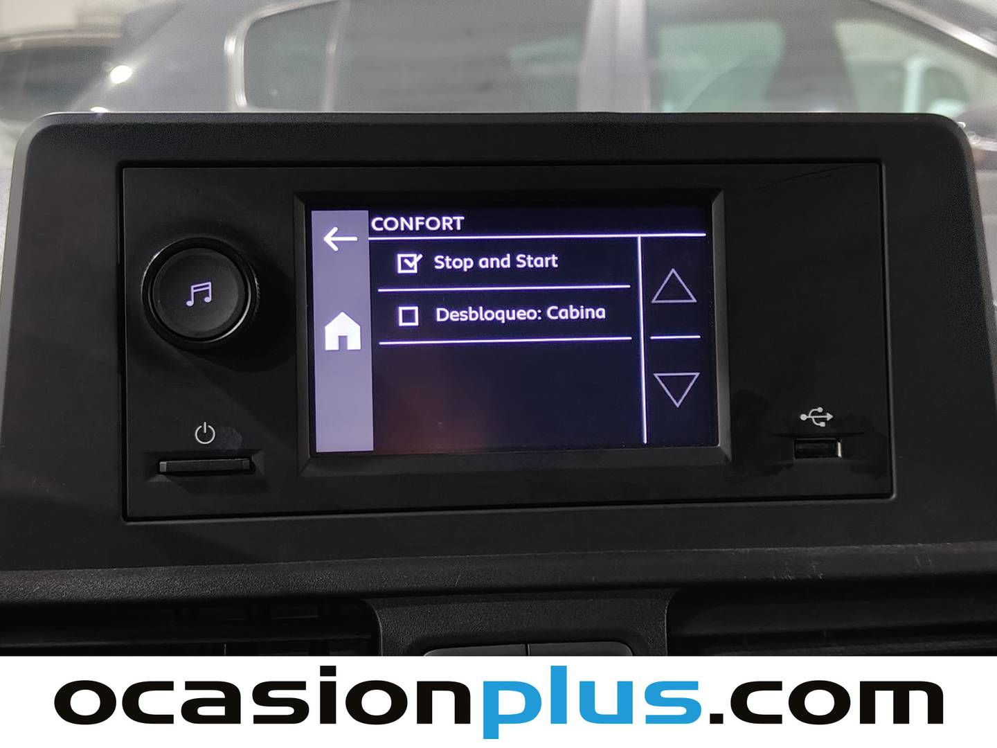 Extras y acabados del Citroën Berlingo Citroën Berlingo Furgon BlueHDi 100 Talla M Control  (102 CV)