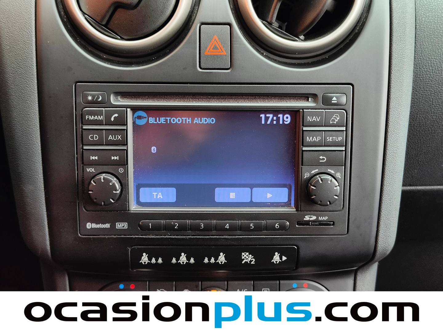 Nissan QASHQAI Nissan Qashqai TEKNA PREMIUM 4X2 17 manual