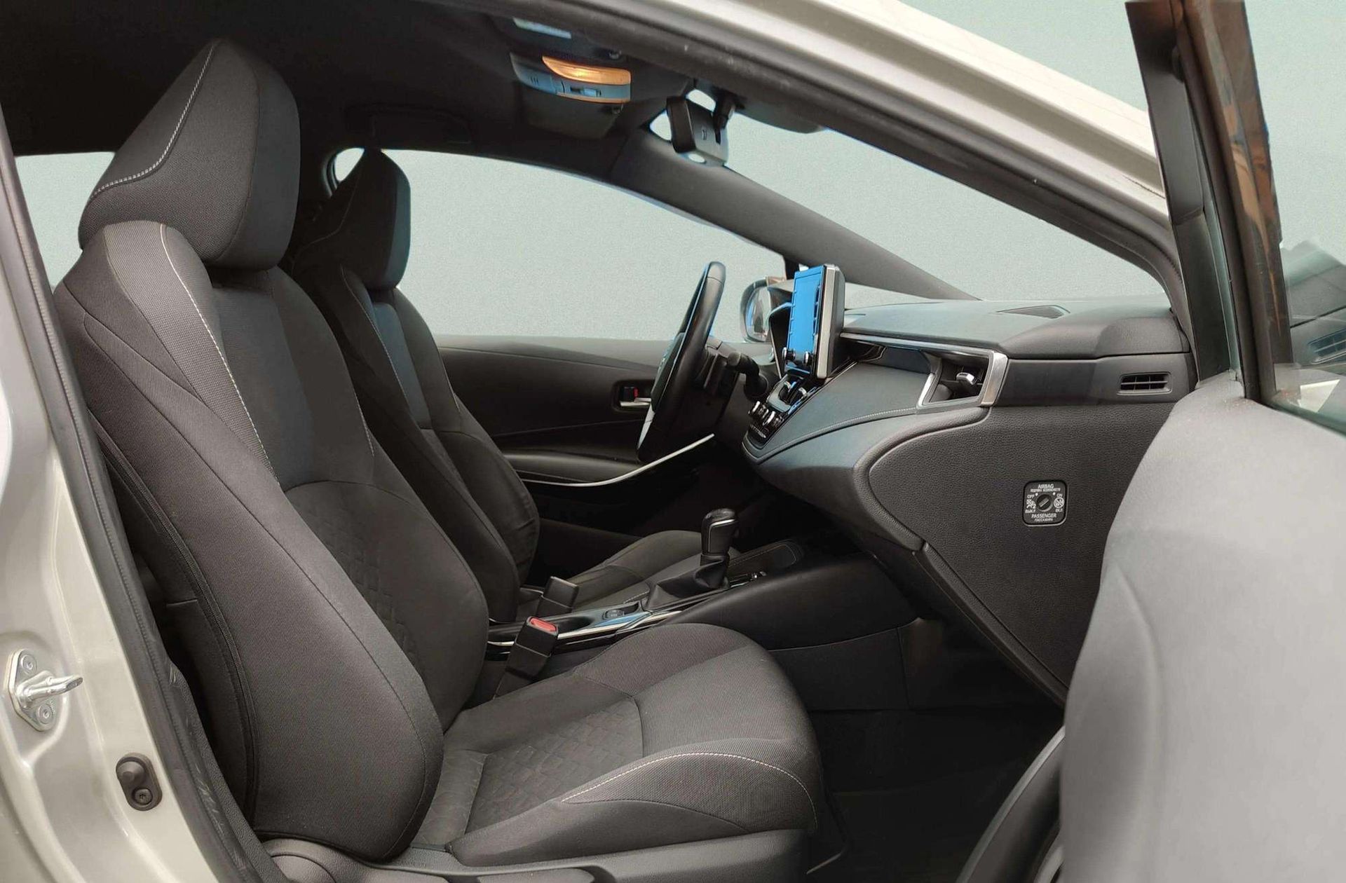 Toyota Corolla Touring Sports 180H Feel! E-CVT - foto 19