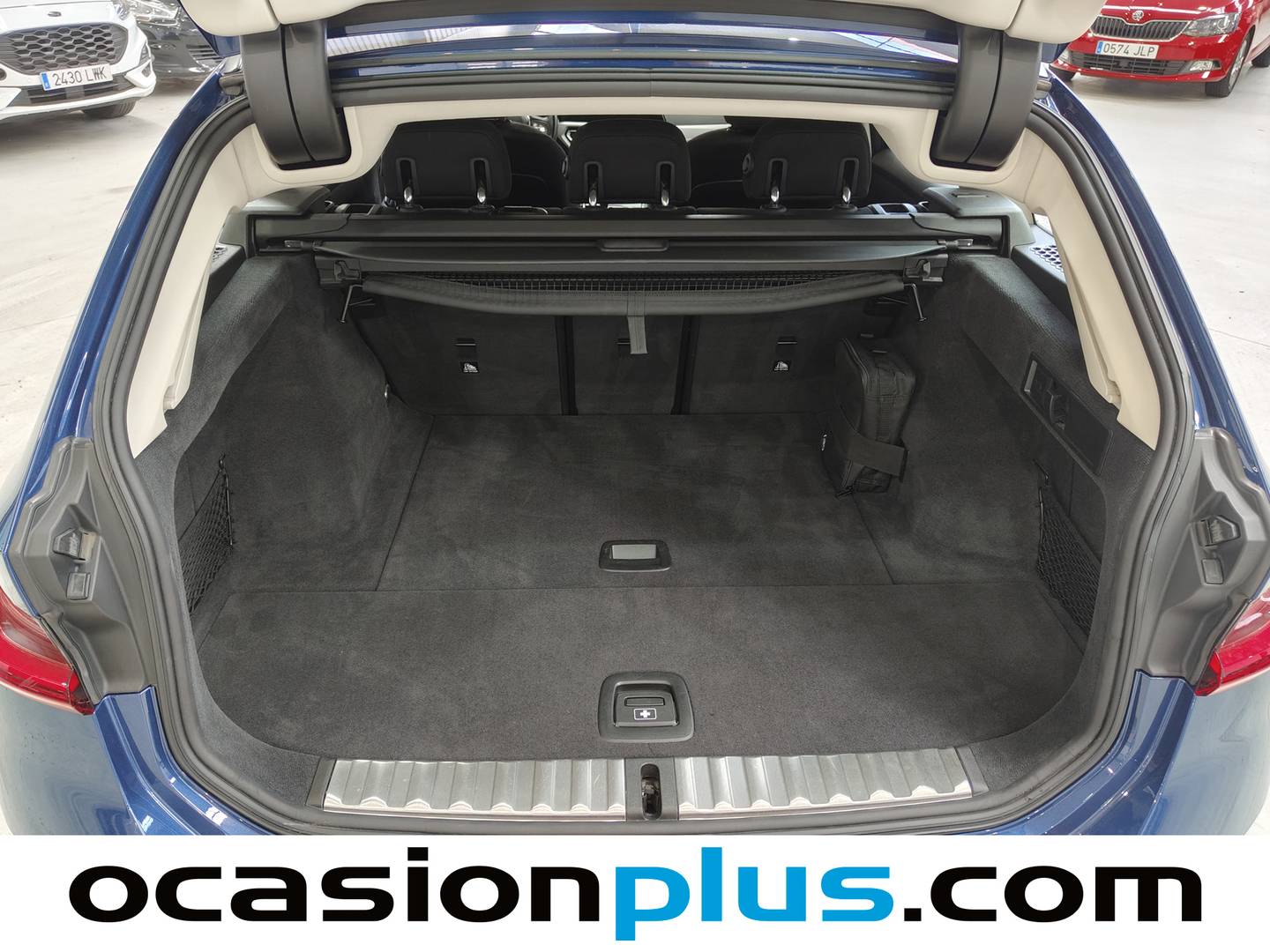 Foto BMW Serie 3 BMW Serie 3 318d Touring (150 CV)