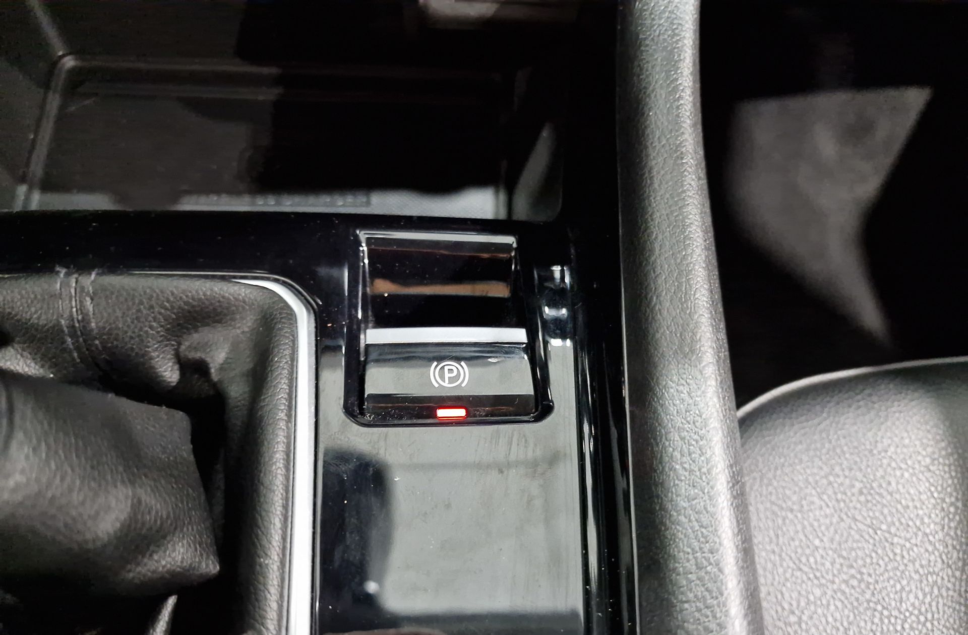Jeep Compass 1.6 MultiJet Limited 4x2 - foto 31