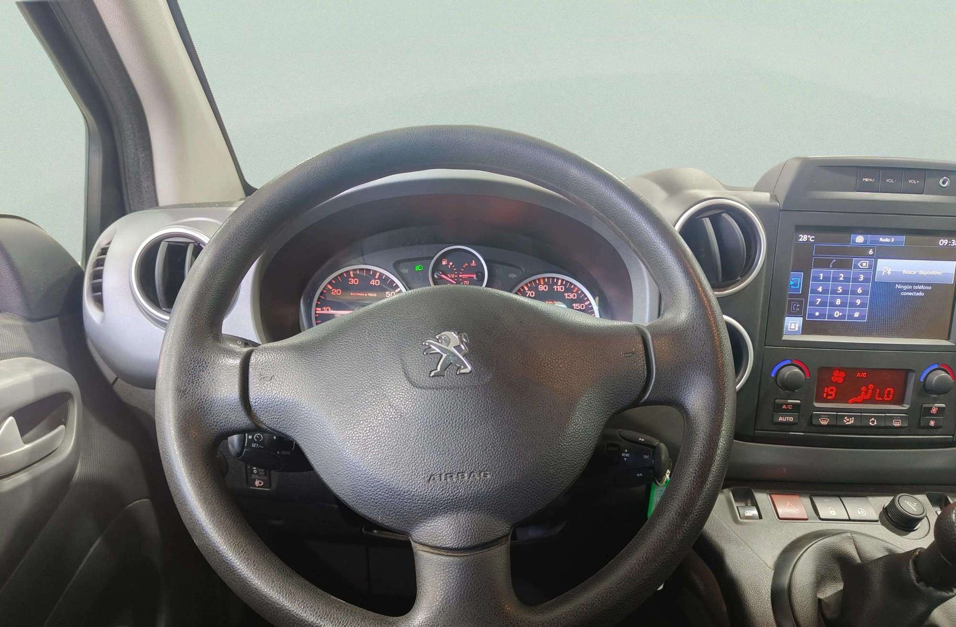 Peugeot Partner Tepee Combi 1.2 PureTech Adventure Edition - foto 23