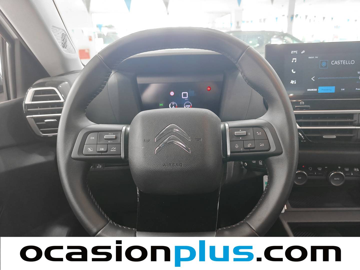 Foto Citroën C4 X Citroen C4 X PureTech 100 S&S 6v You (102 CV)