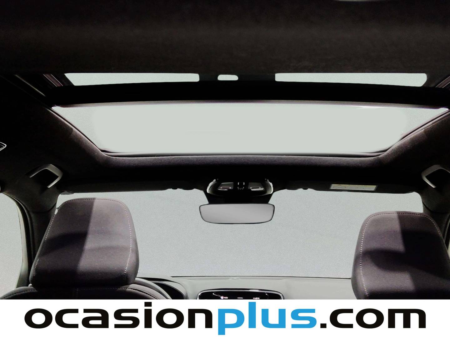 Equipamiento del Volvo XC40 Volvo XC40 B3 Gasolina Mild hybrid Core Auto (163 CV)
