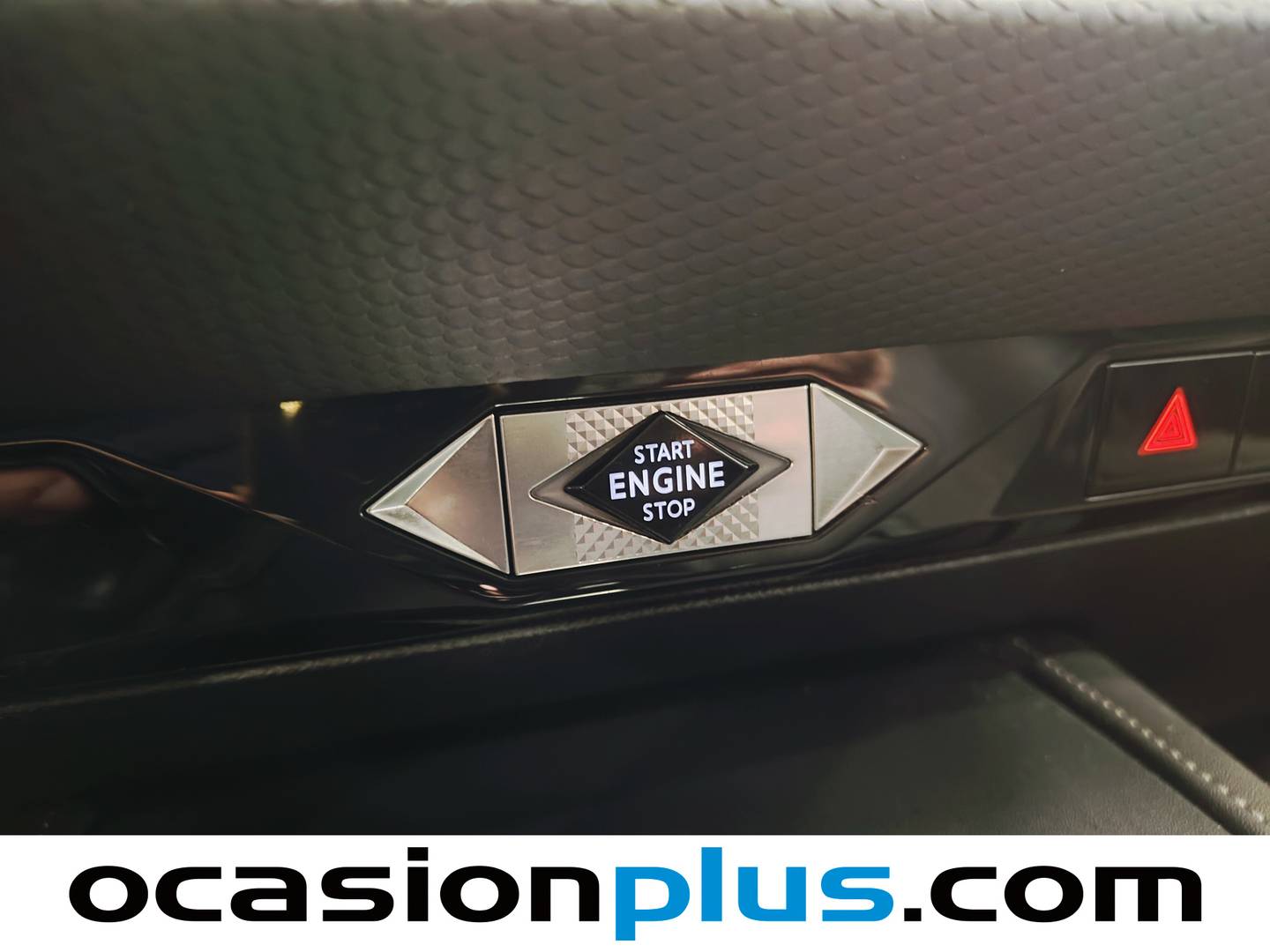 Foto DS DS 4 DS DS4 PureTech 130 Bastille Auto (130 CV)