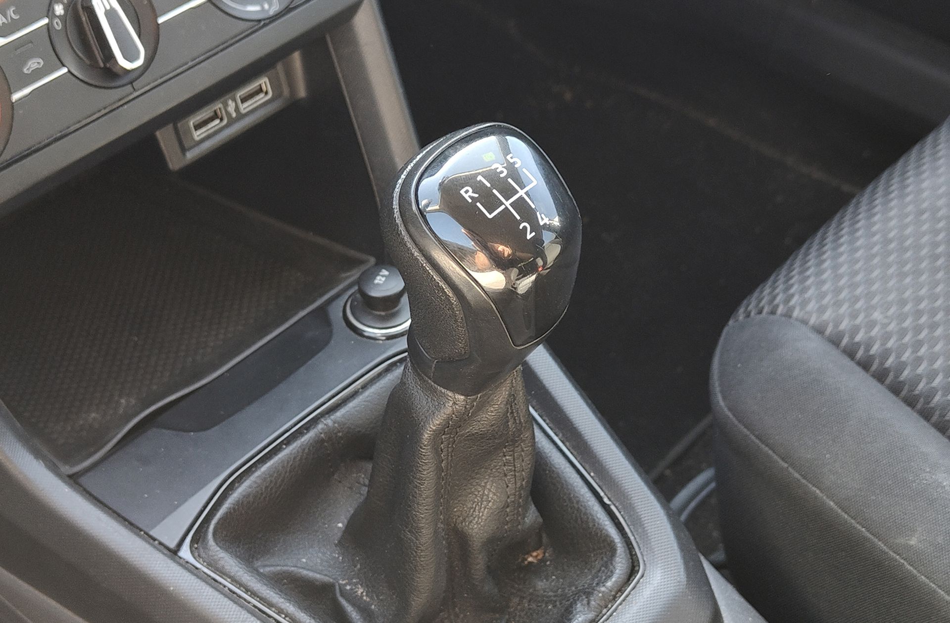 Volkswagen T-Cross Edition 1.0 TSI - foto 5