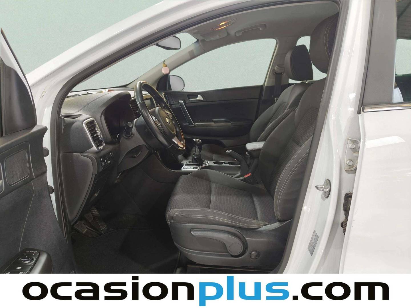 Foto asientos delanteros KIA Sportage KIA Sportage 1.6 GDi x-Tech17 4x2 (132 CV)