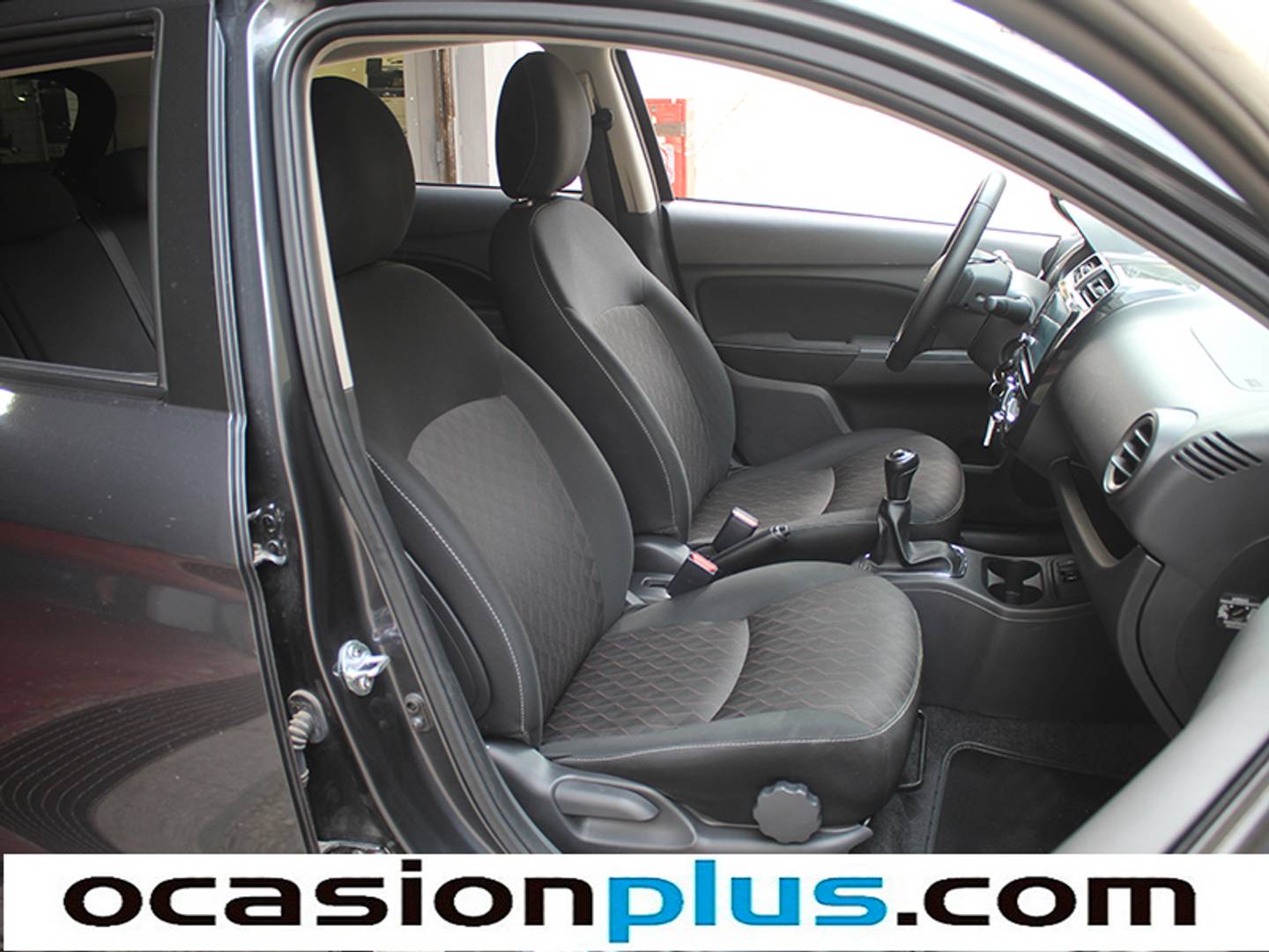 Foto Mitsubishi Space Star Mitsubishi Space Star 120 MPI Motion (71 CV)