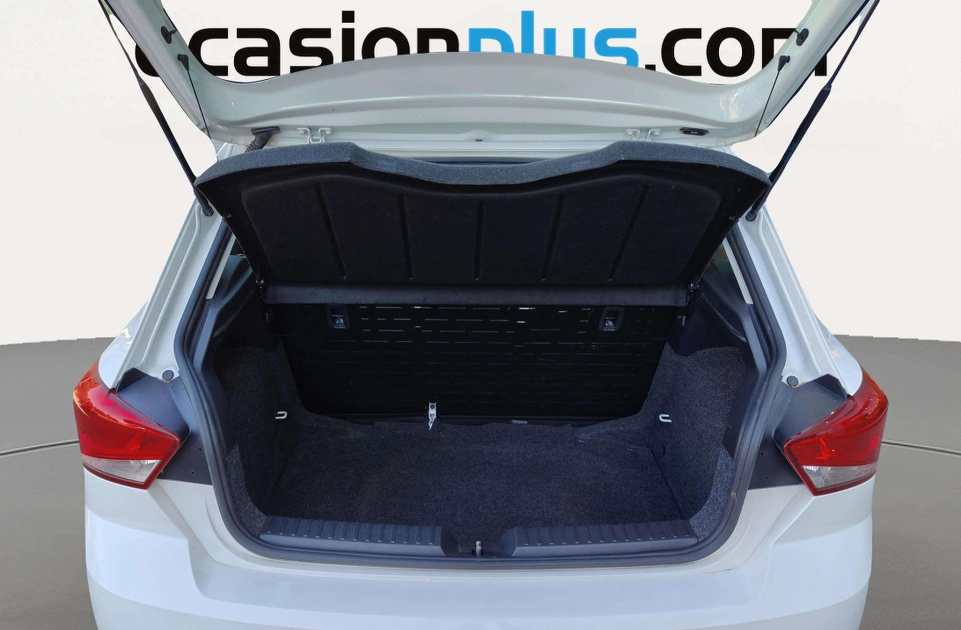 SEAT Ibiza 1.0 MPI Reference Plus - foto 14