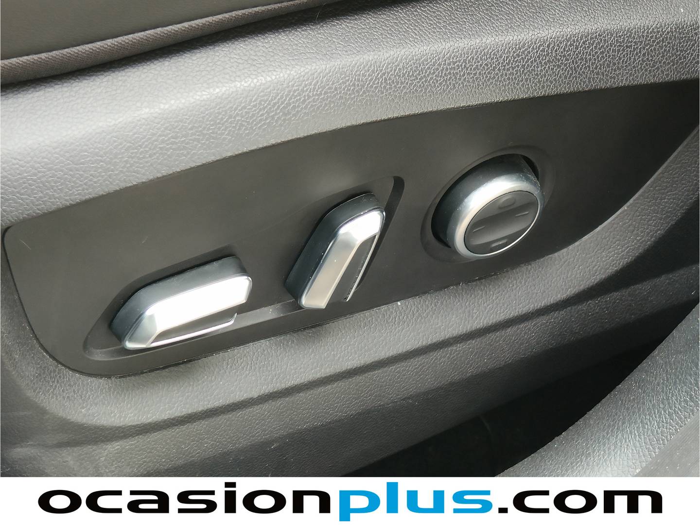 EBRO S800 EBRO S800 1.6 TGDI Luxury DCT (147 CV) 7 Plazas al mejor precio