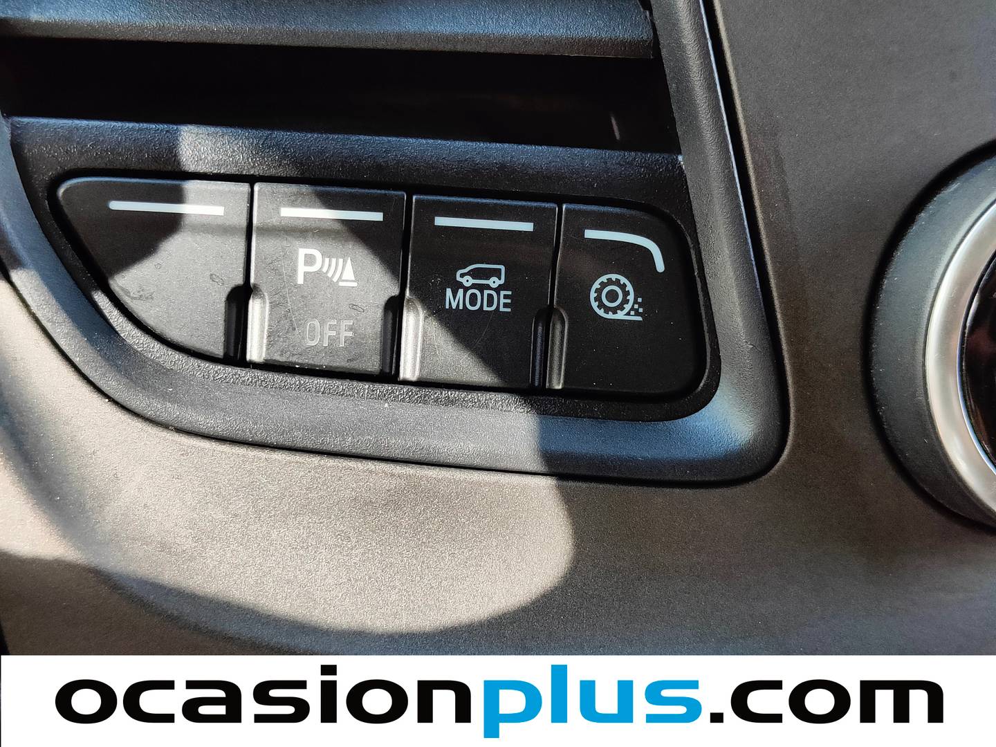 Extras del Ford Transit FORD Transit 350 L4H3 Van Trend RWD (130CV)