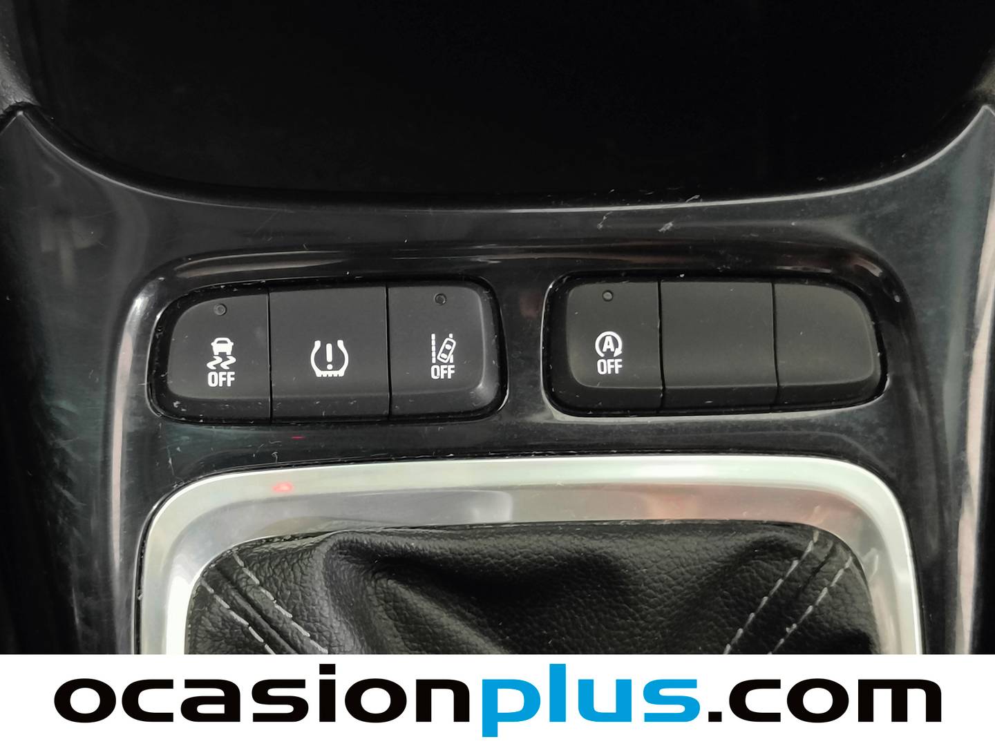 Extras y acabados del Opel Crossland X Opel Crossland X 1.2 Turbo S&S ecoTEC Selective (110 CV)