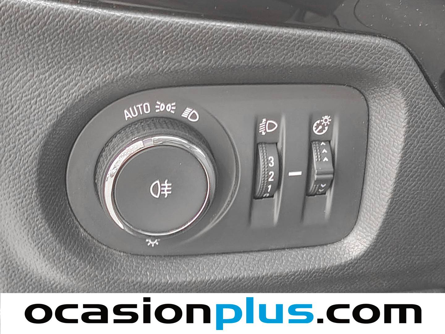 Extras del Opel Corsa Opel Corsa 1.2 XEL S&S Edition (75 CV)
