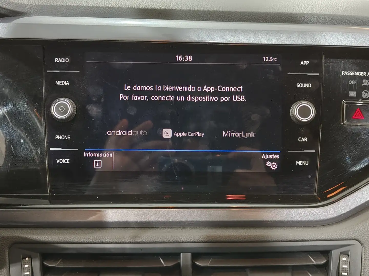 Foto Volkswagen Polo Volkswagen Polo Advance 1.0 TSI (95 CV)