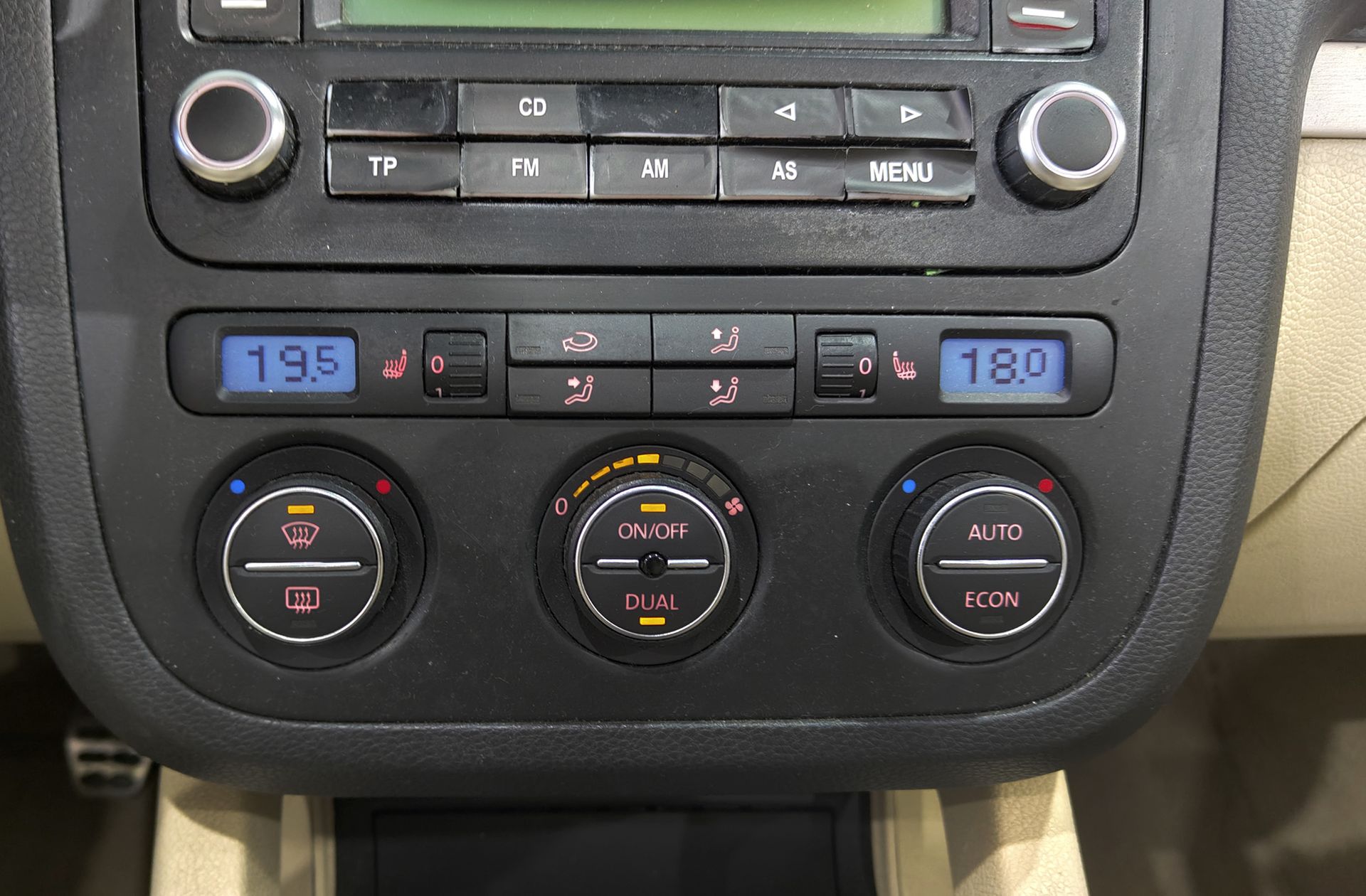 Volkswagen Eos Excellence 2.0 FSI - foto 25