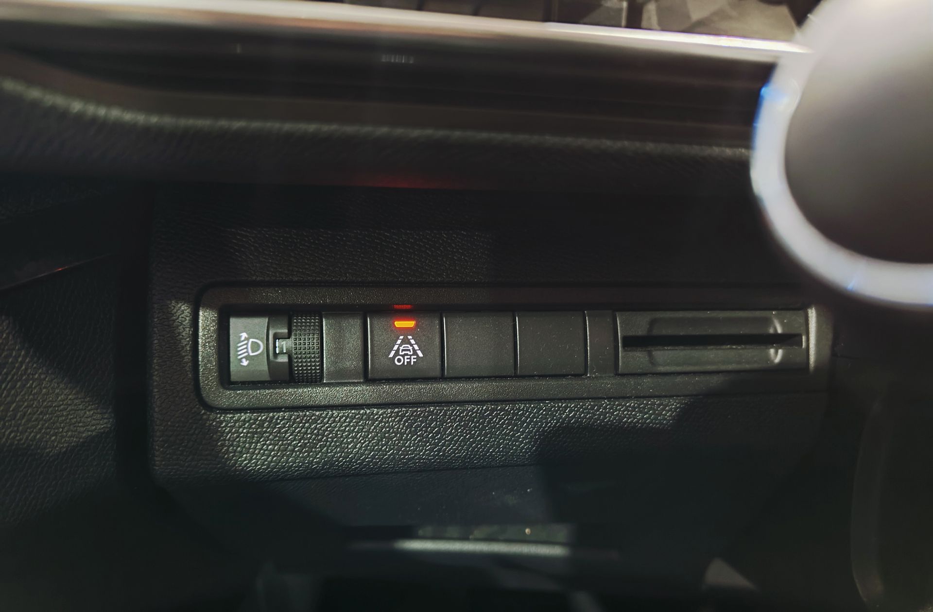 Peugeot 5008 PureTech 130 Allure Pack EAT8 7 plazas - foto 11