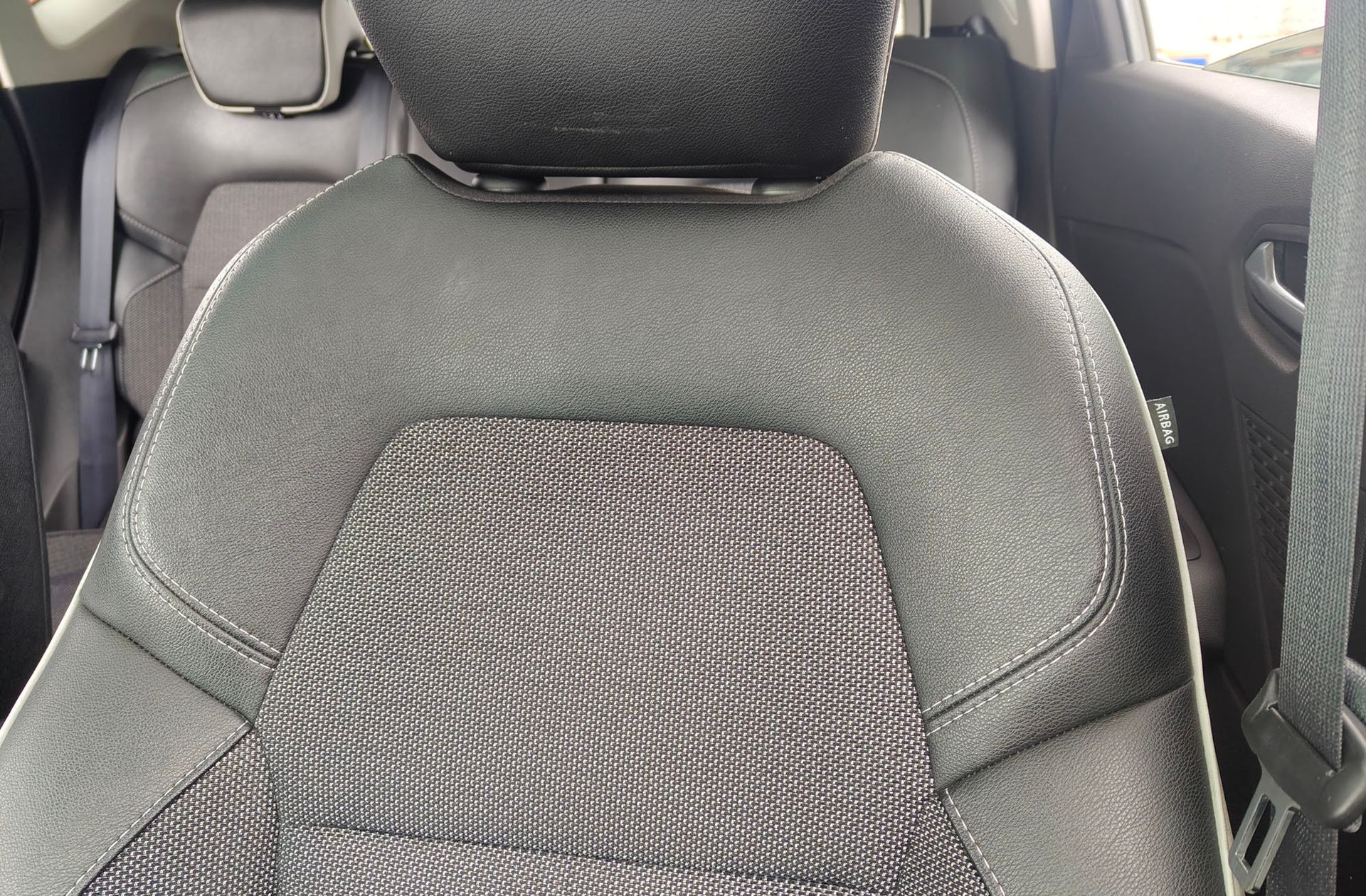 Renault Captur Zen E-Tech Híbrido enchufable - foto 12