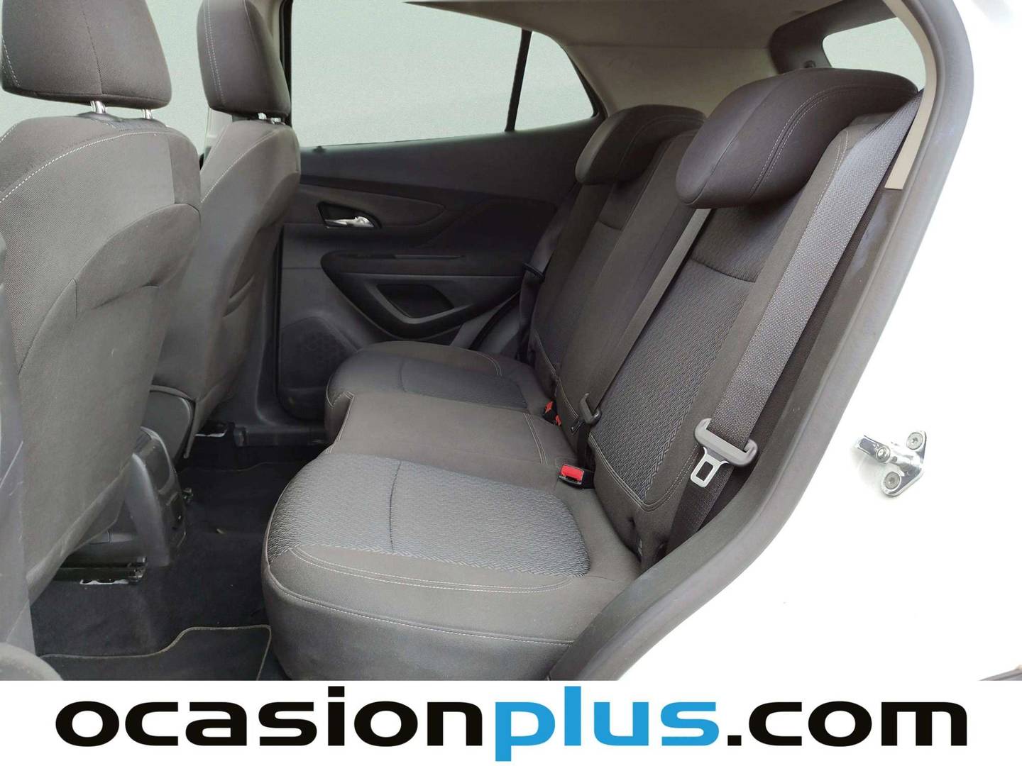 Foto asientos traseros Opel Mokka X Opel Mokka X 1.4 Turbo GLP 120 Aniversario 4X2 (140 CV)