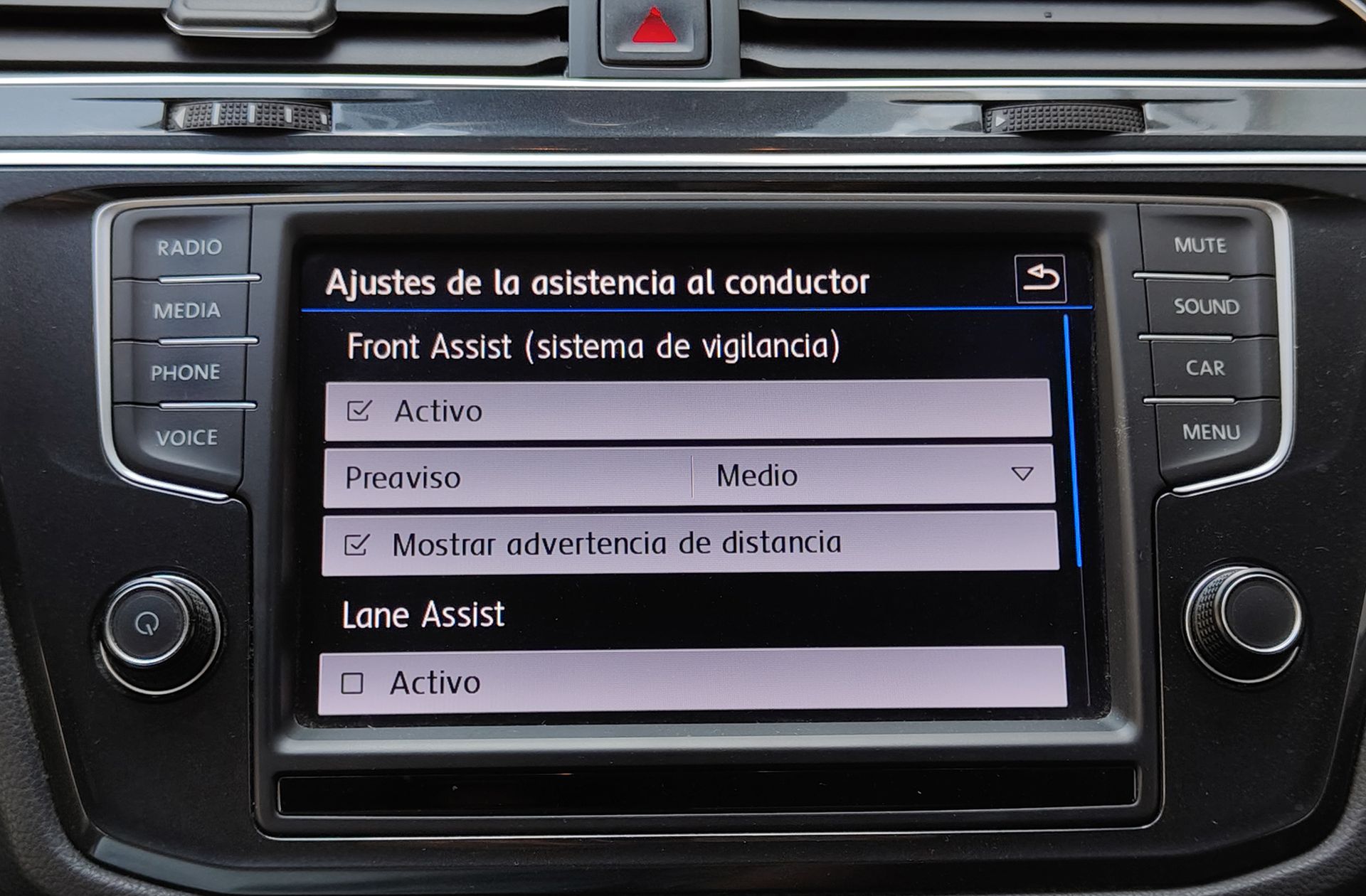 Volkswagen Tiguan Edition 2.0 TDI BMT - foto 33