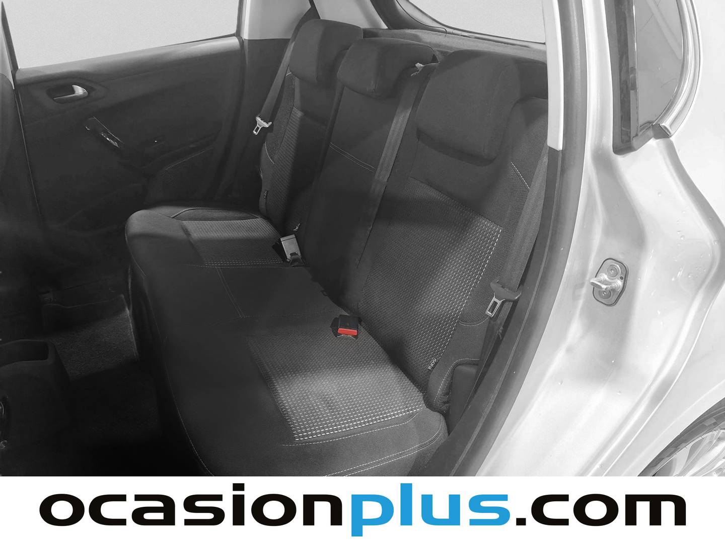 Foto asientos traseros Peugeot 208 Peugeot 208 1.2L PureTech Allure (110 CV)