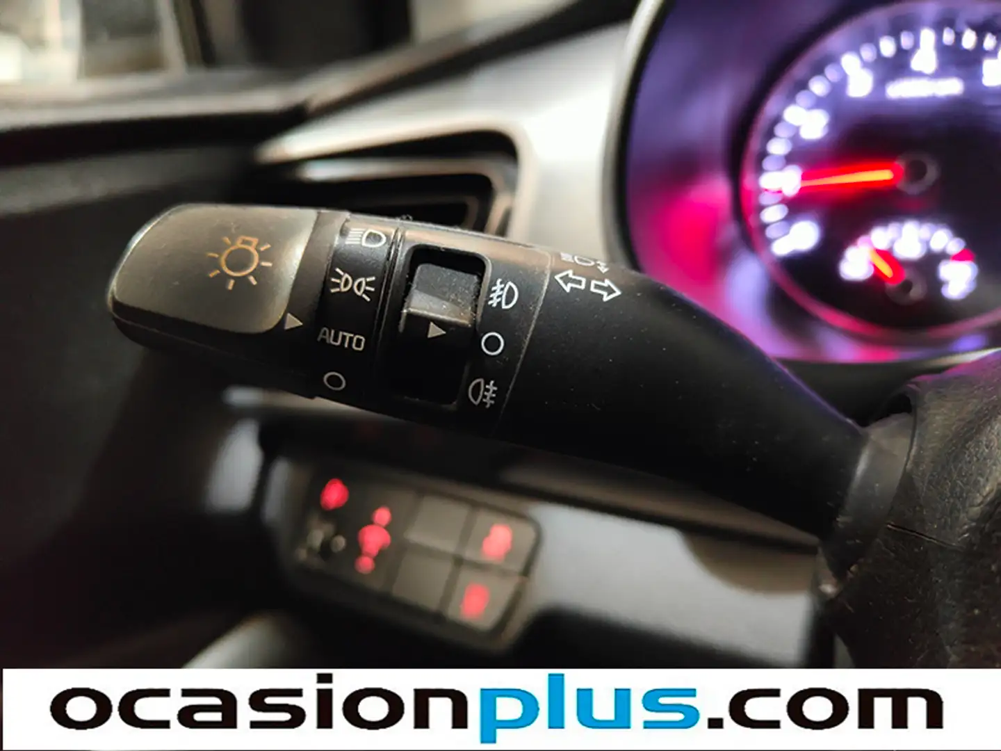 Foto KIA Stonic Kia Stonic 1.0 T-GDi Black Edition (120 CV)