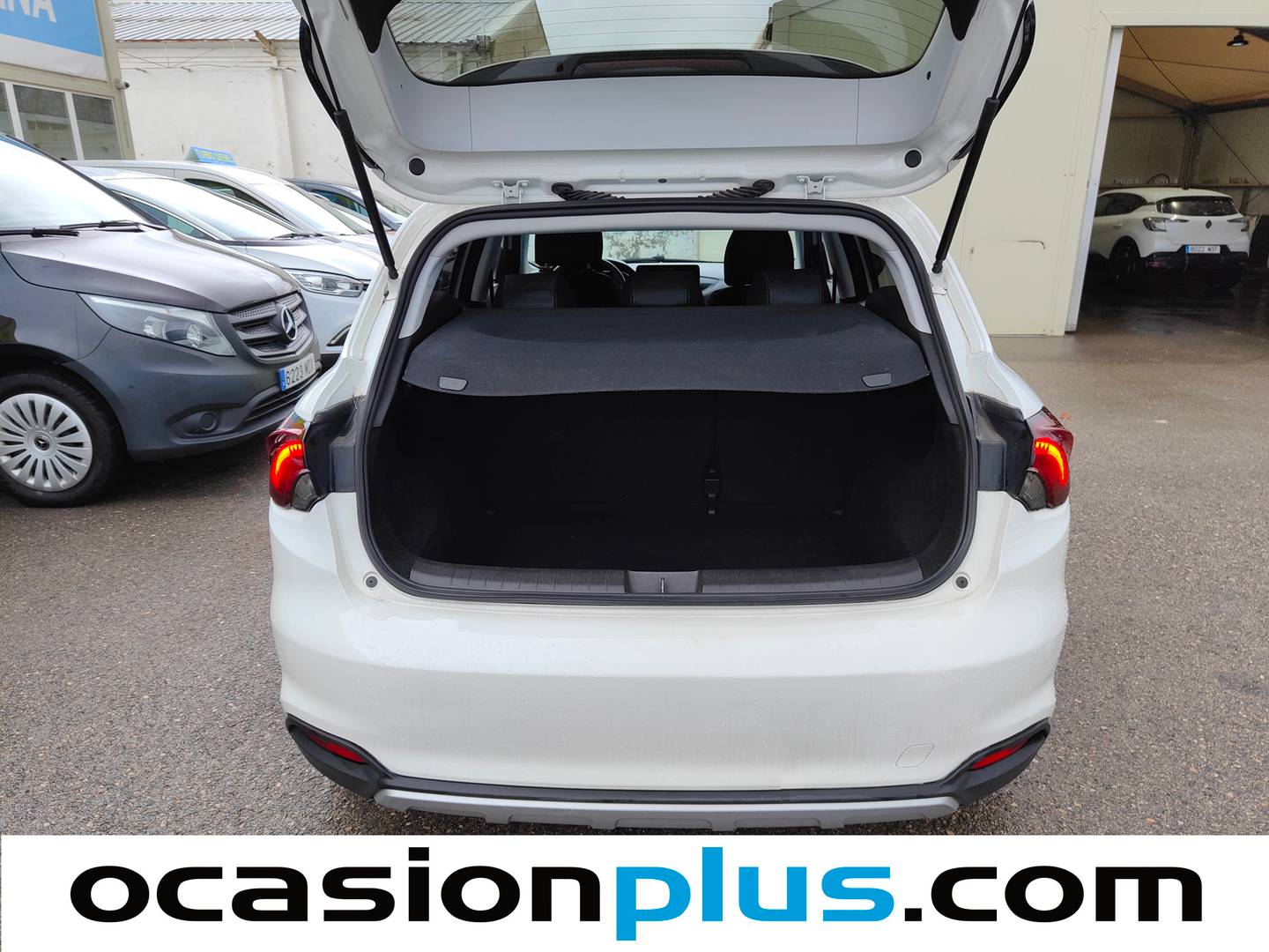 Foto Fiat Tipo Fiat Tipo 1.5 Hybrid Cross DCT (130 CV)