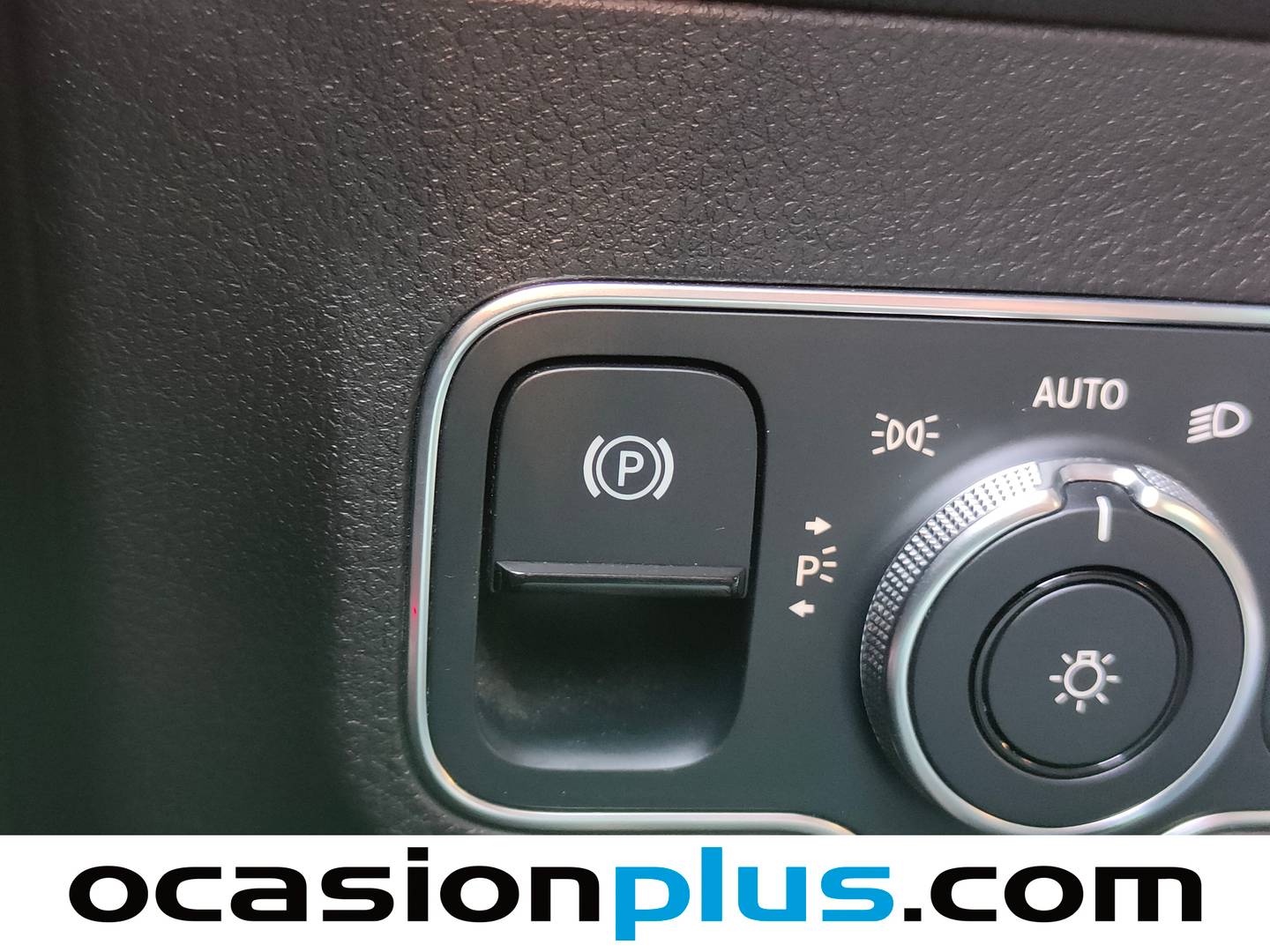 Foto Mercedes GLB Mercedes-Benz GLB GLB 200 (163 CV)