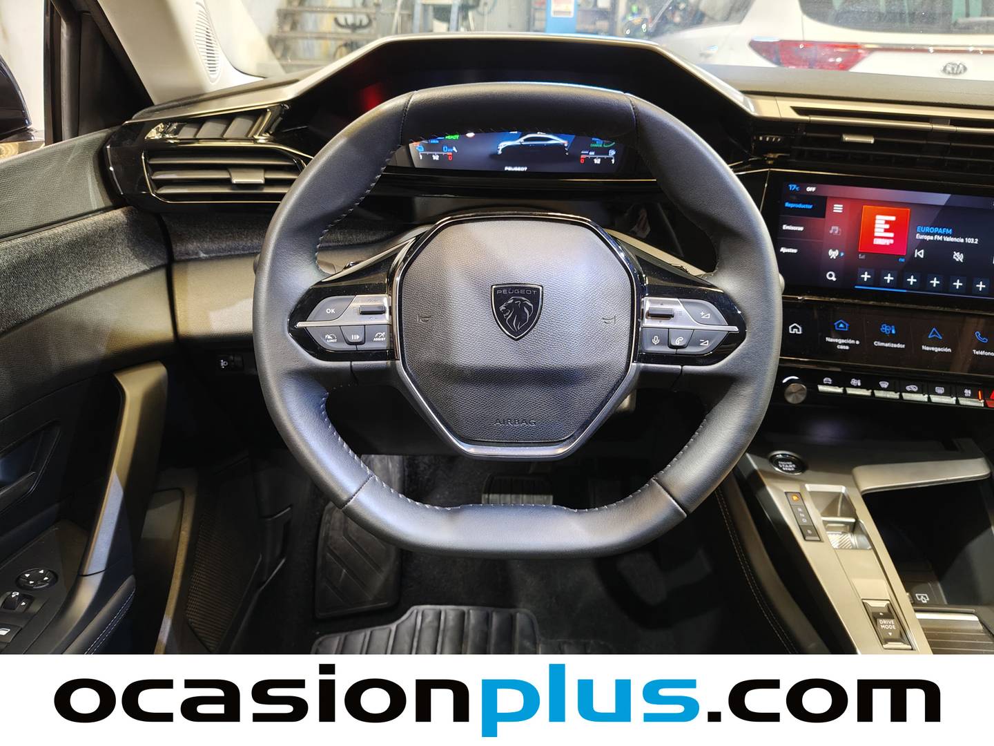 Foto Peugeot 408 Peugeot 408 Allure PHEV 180 e-EAT8 (181 CV)