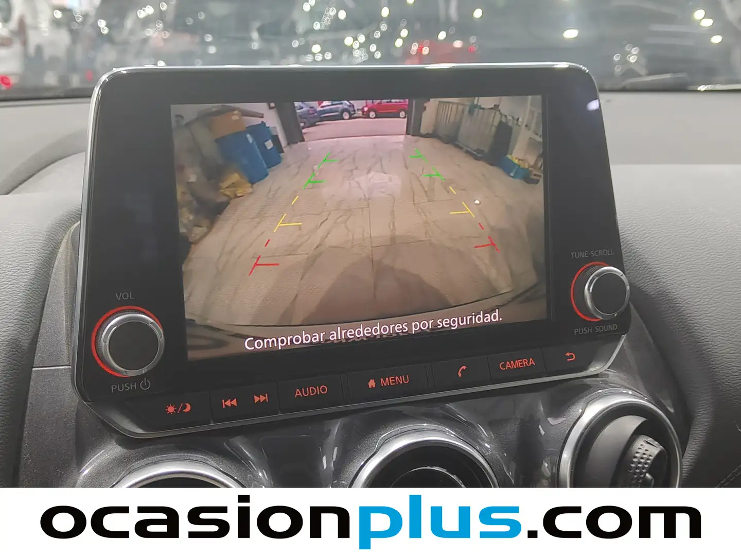 Foto Nissan JUKE Nissan Juke DIG-T N-Connecta 4x2 (117 CV)