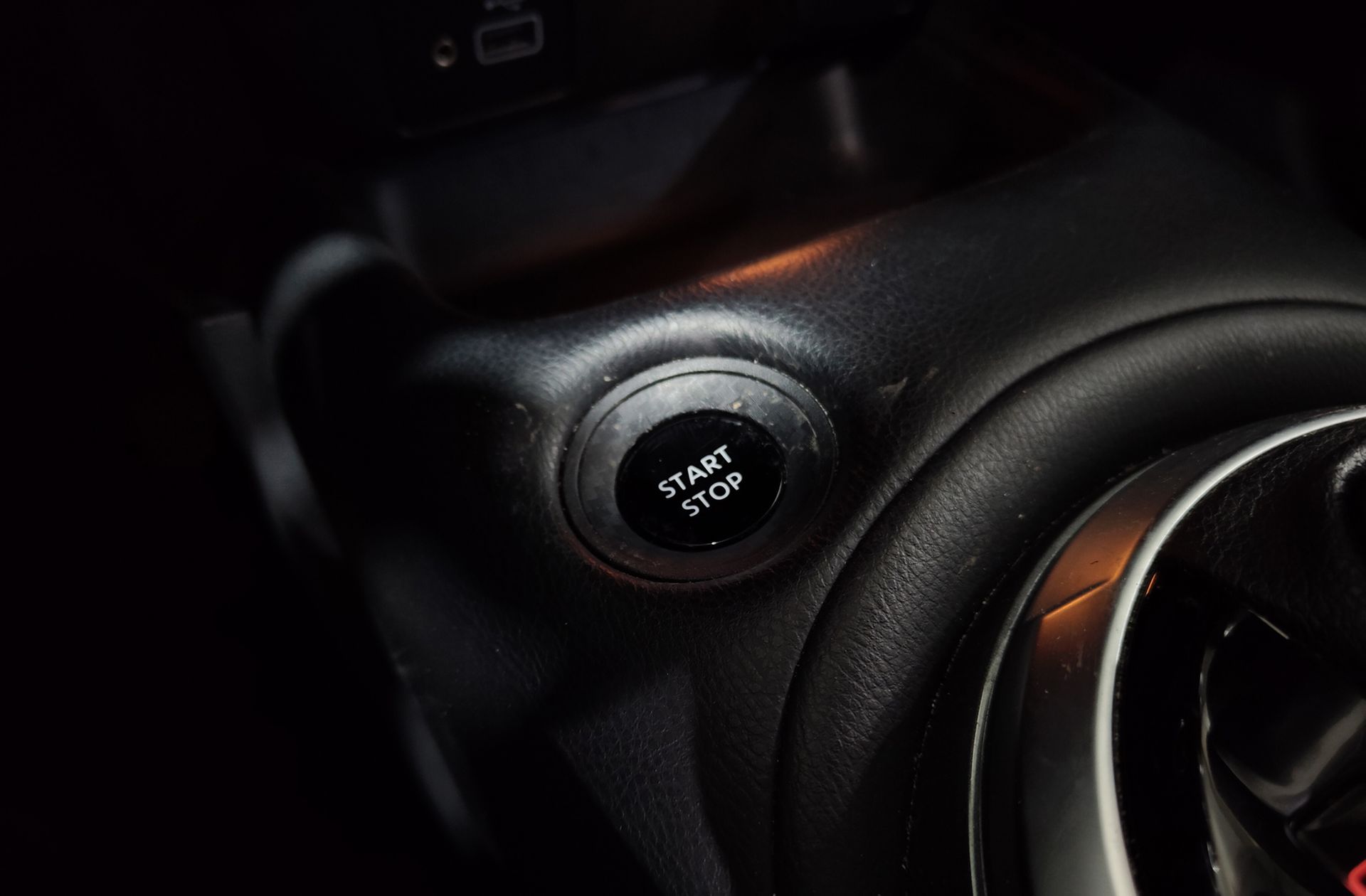 Nissan Juke Hybrid N-Design Black - foto 31