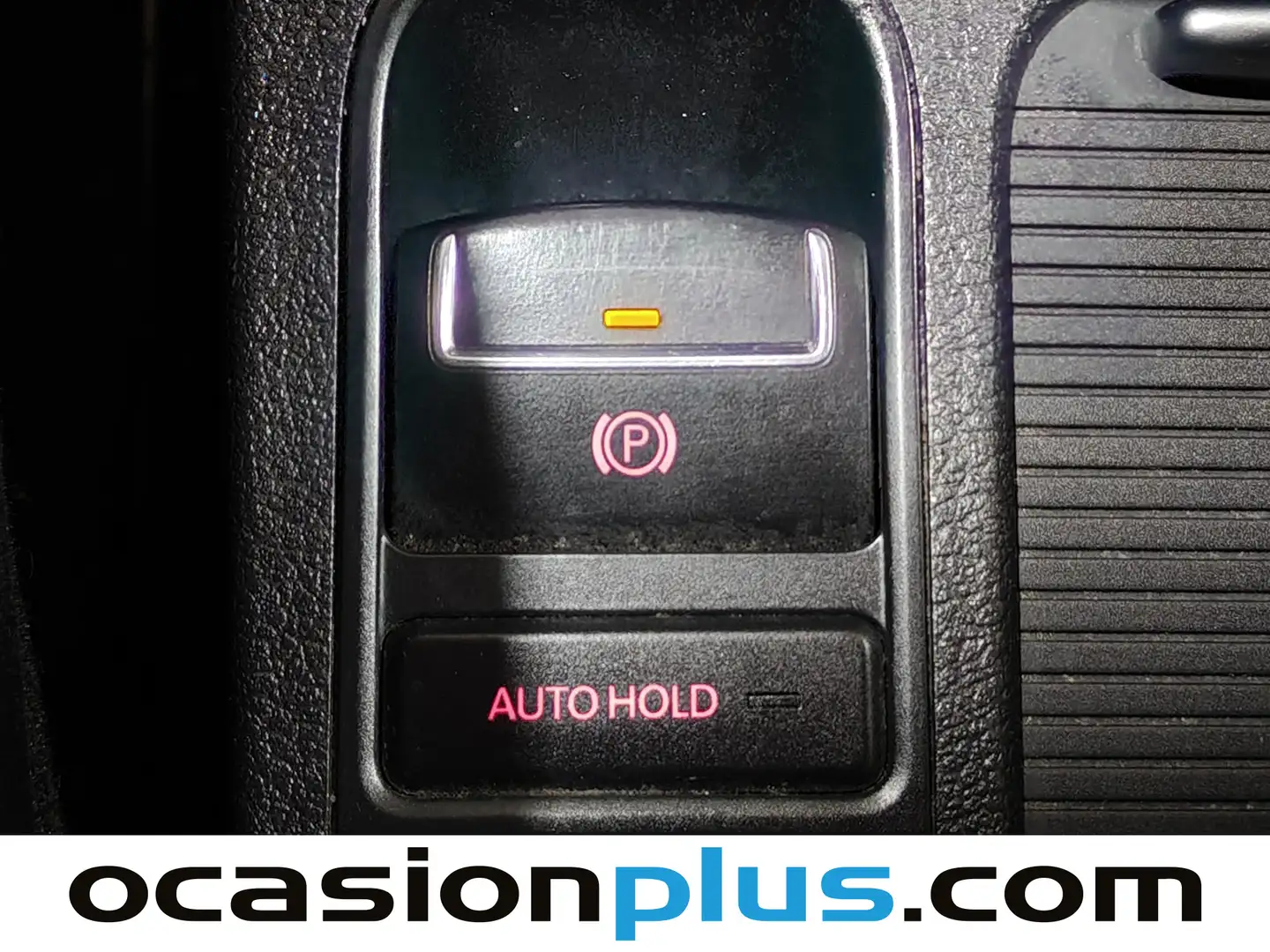 Foto Volkswagen Tiguan Volkswagen Tiguan Sport 2.0 TDI BMT 4Motion (140 CV)