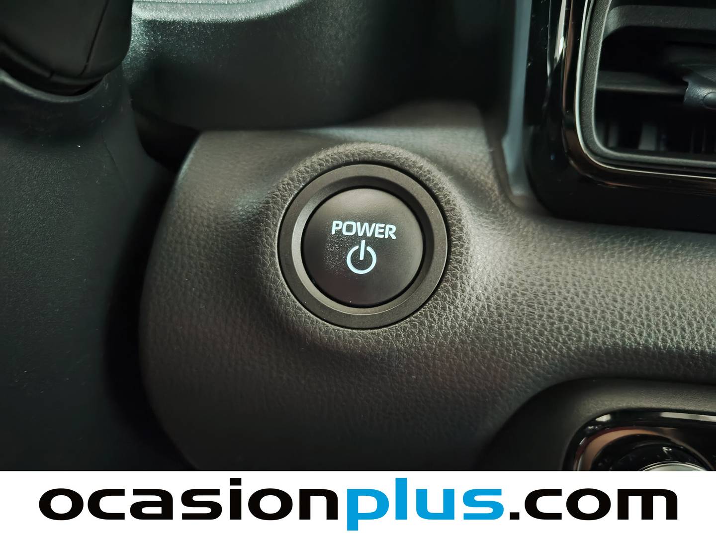 Equipamiento del Toyota Yaris Toyota Yaris 120H Style (116 CV)