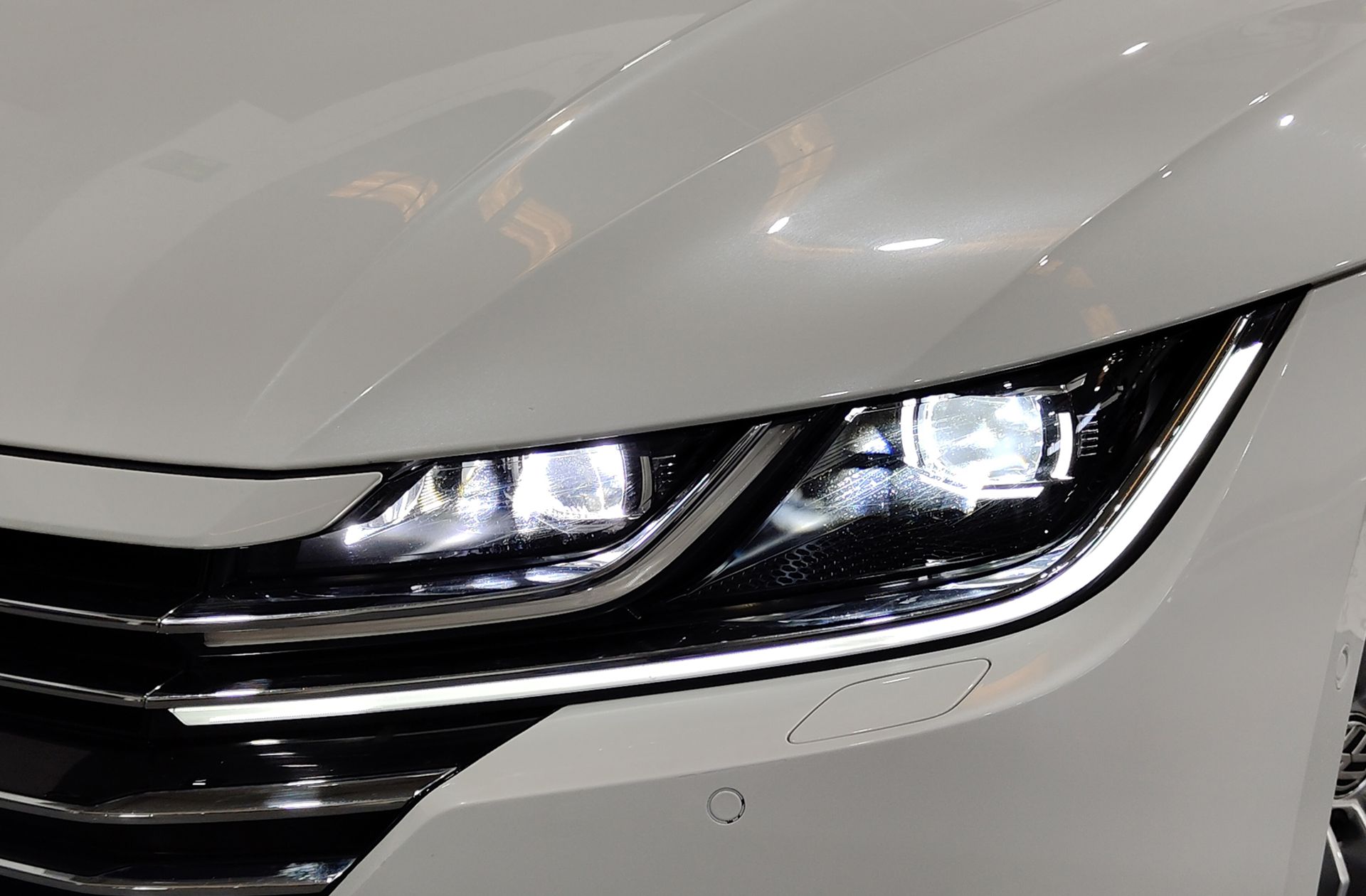 Volkswagen Arteon Elegance 2.0 TDI 4Motion DSG - foto 18